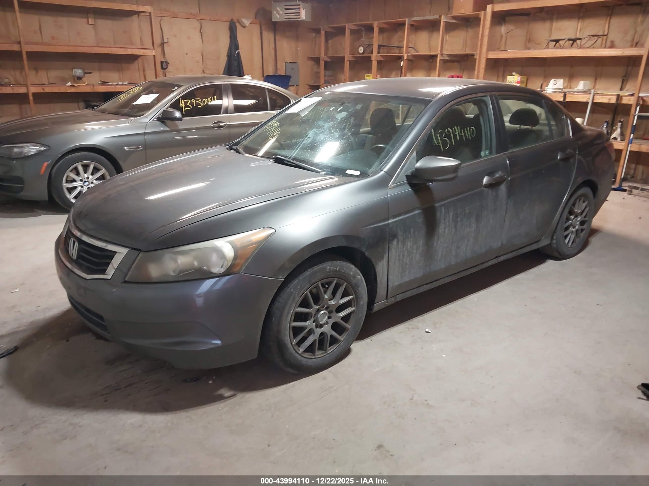HONDA ACCORD image 2