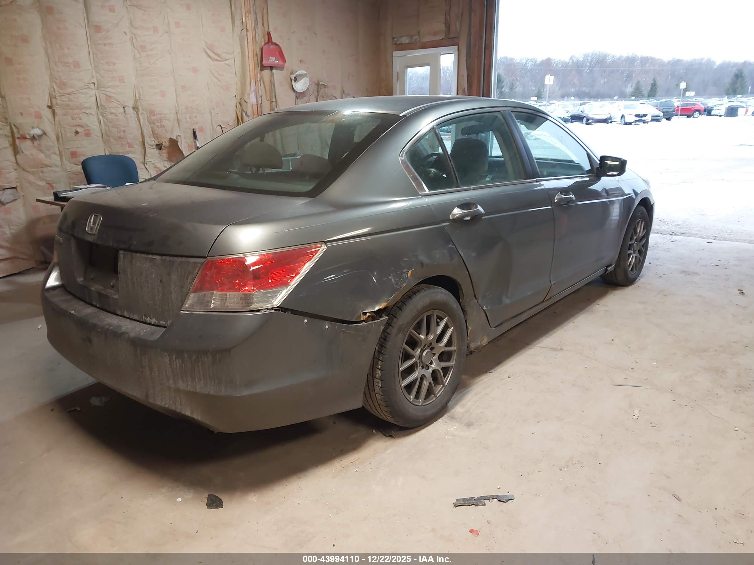 HONDA ACCORD image 4