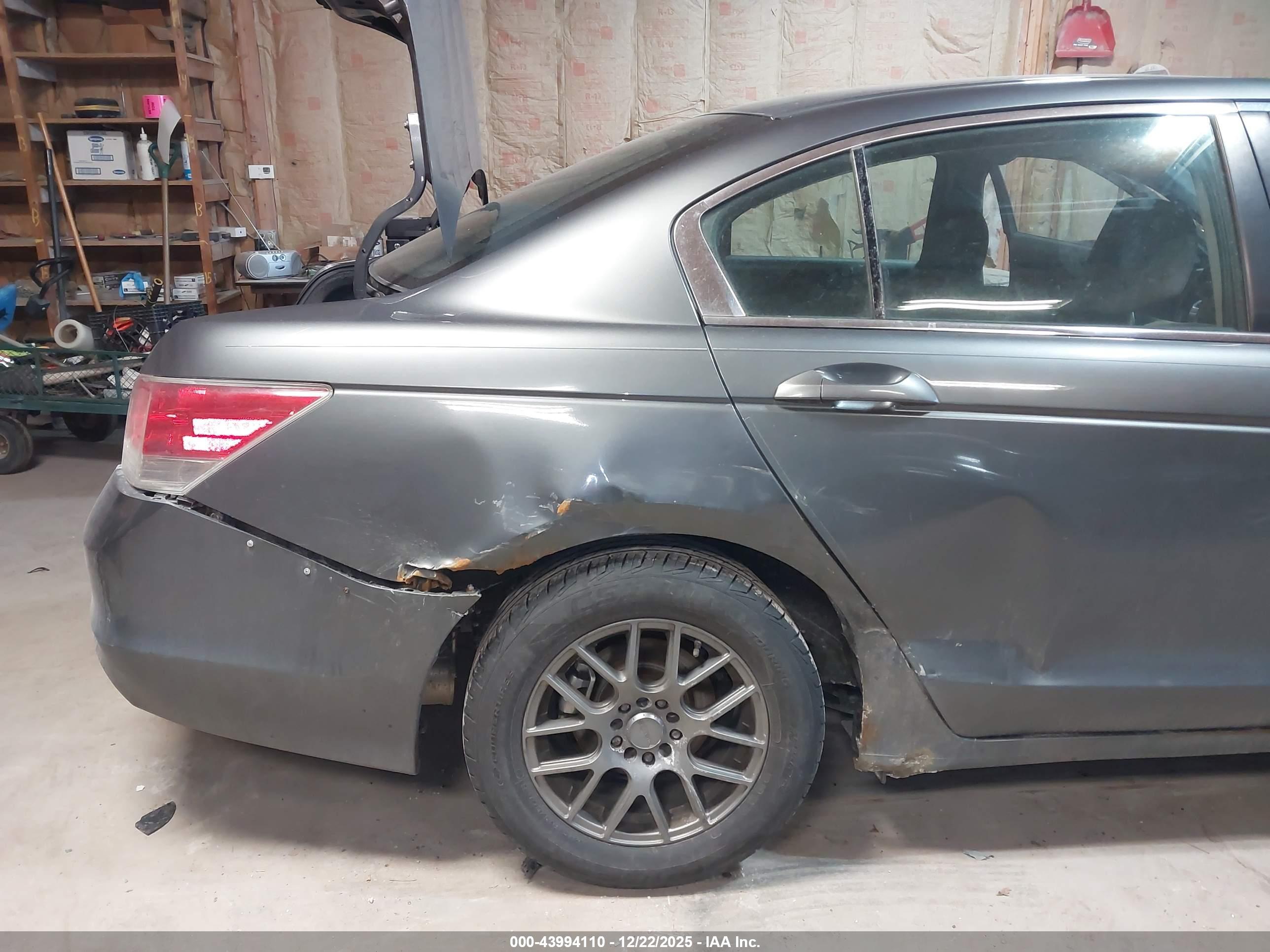 HONDA ACCORD image 6