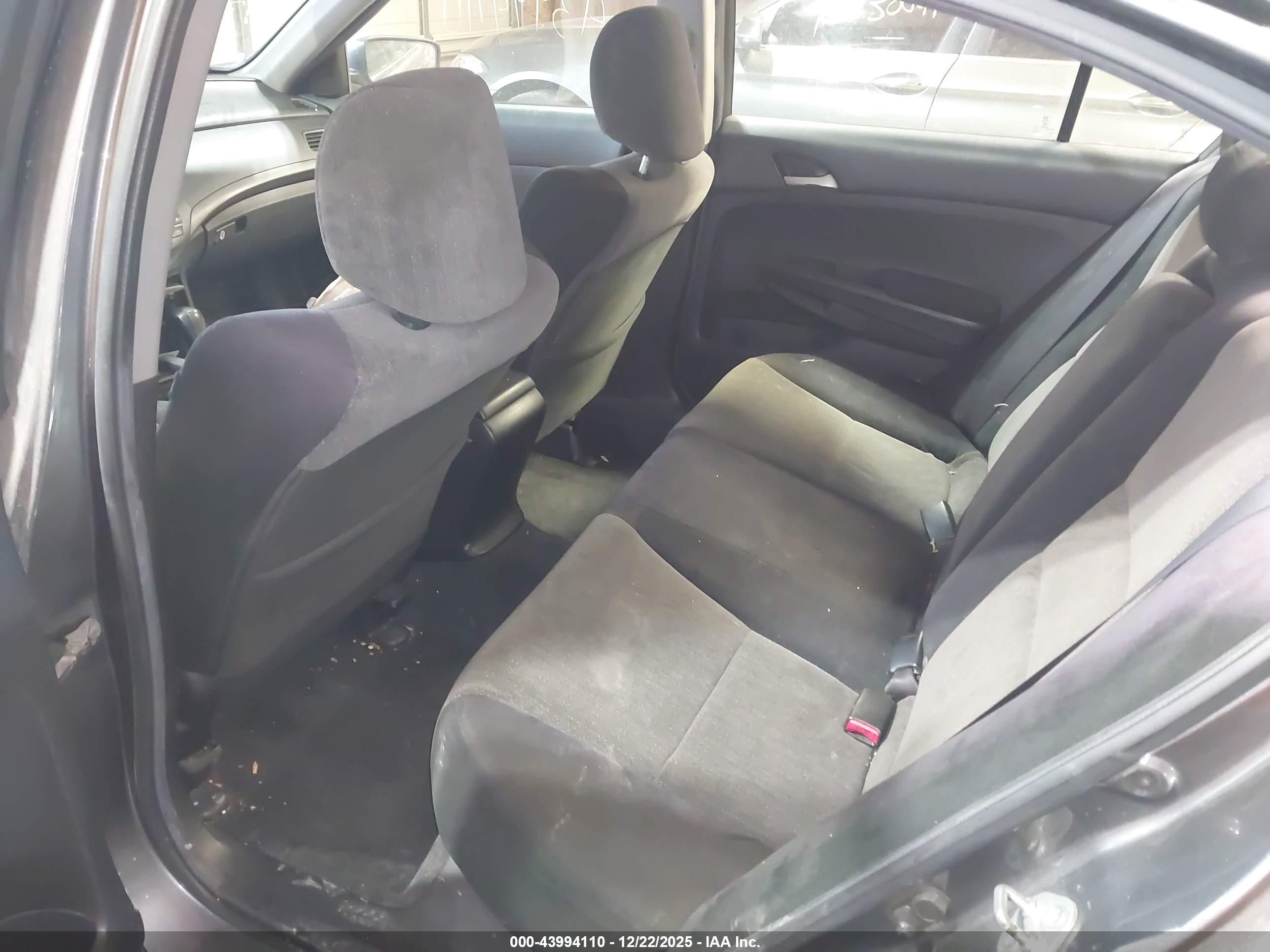 HONDA ACCORD image 8