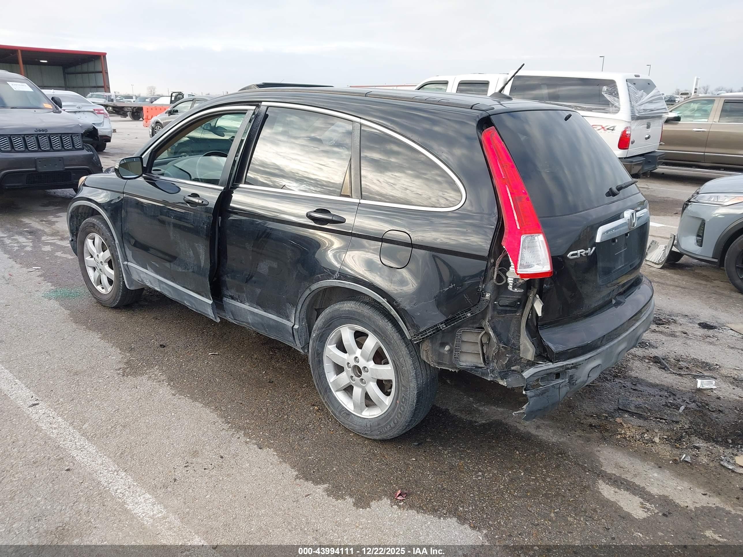 HONDA CR-V image 3