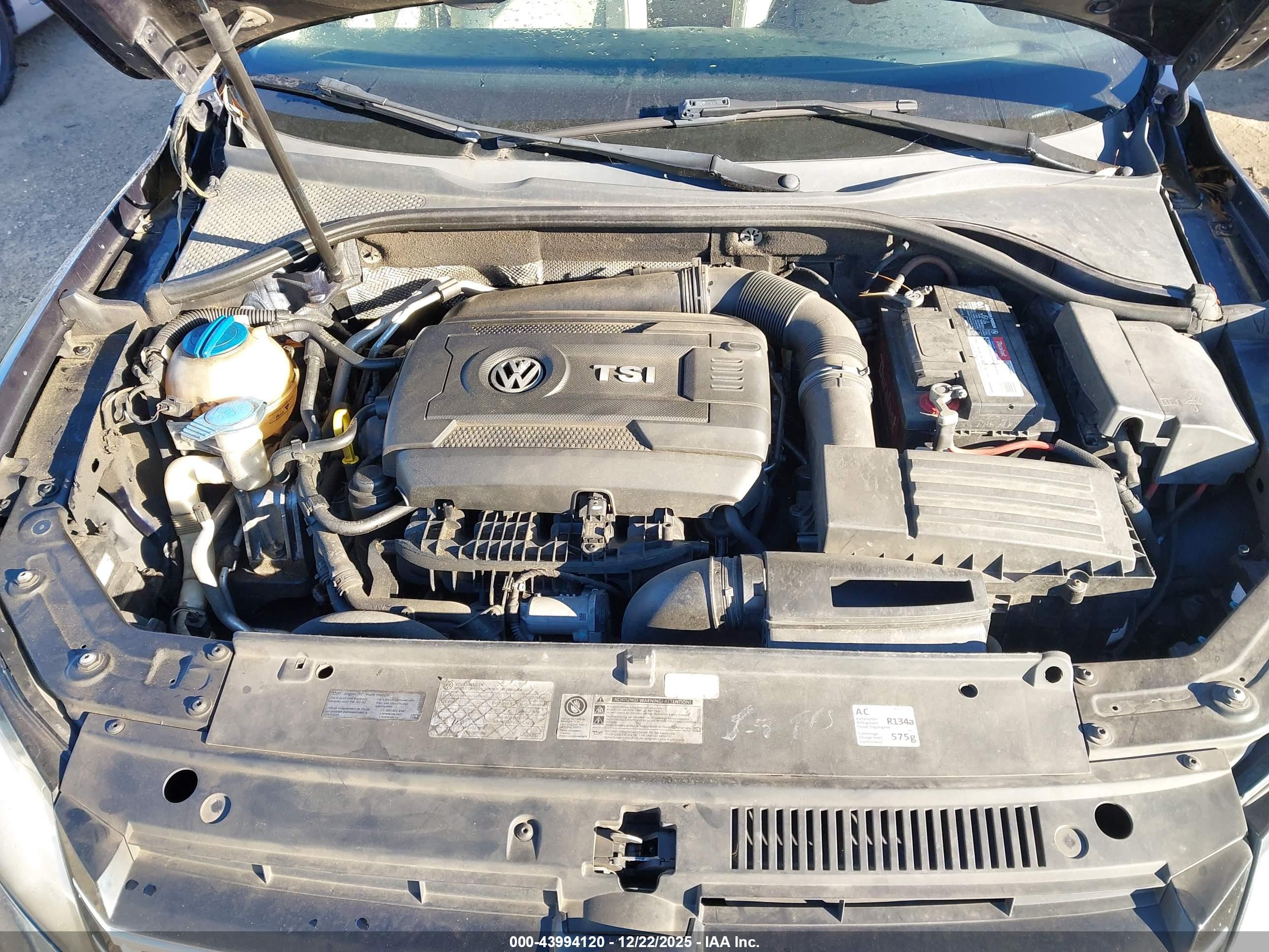 VOLKSWAGEN PASSAT image 10