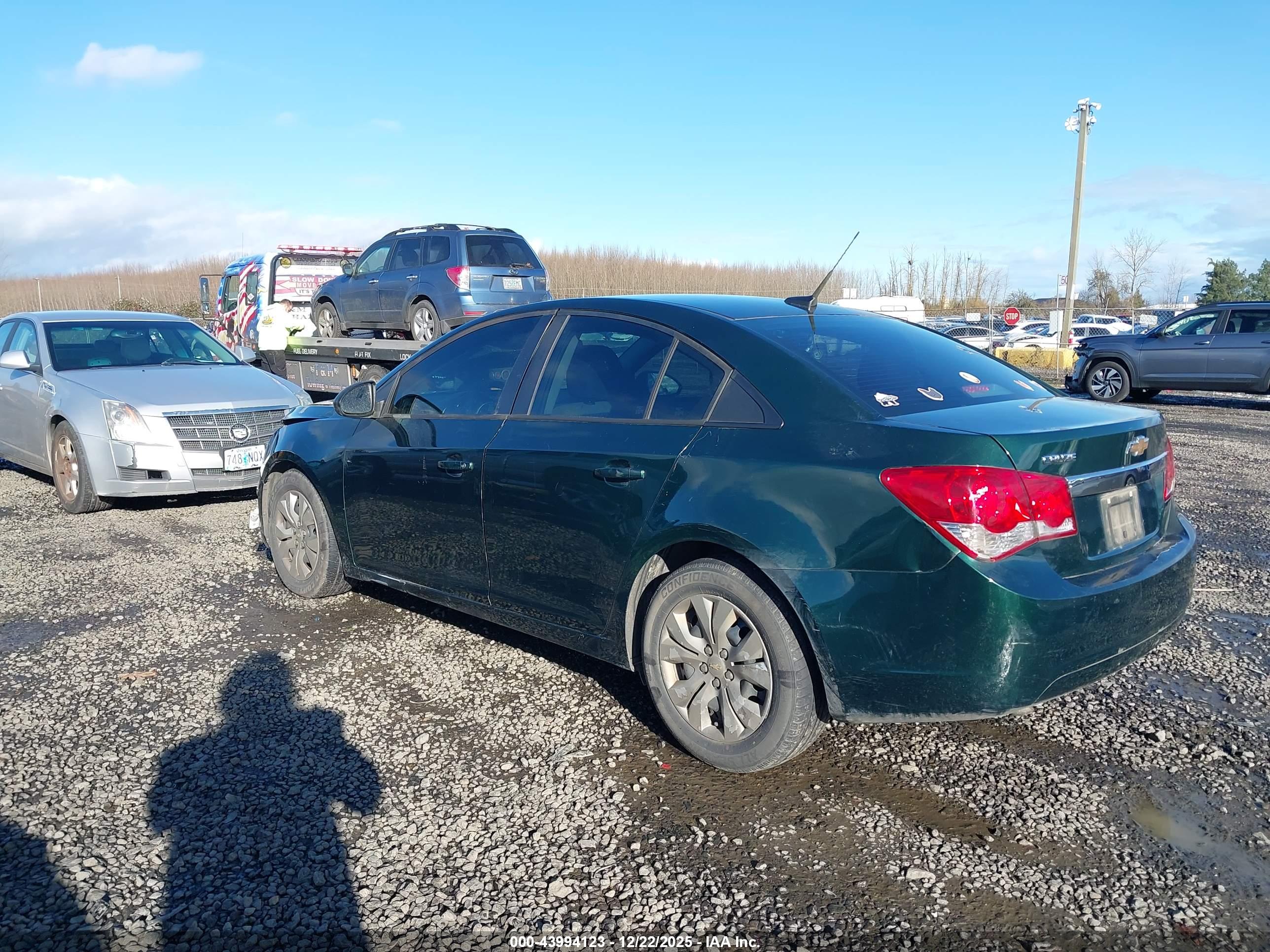 CHEVROLET CRUZE image 3