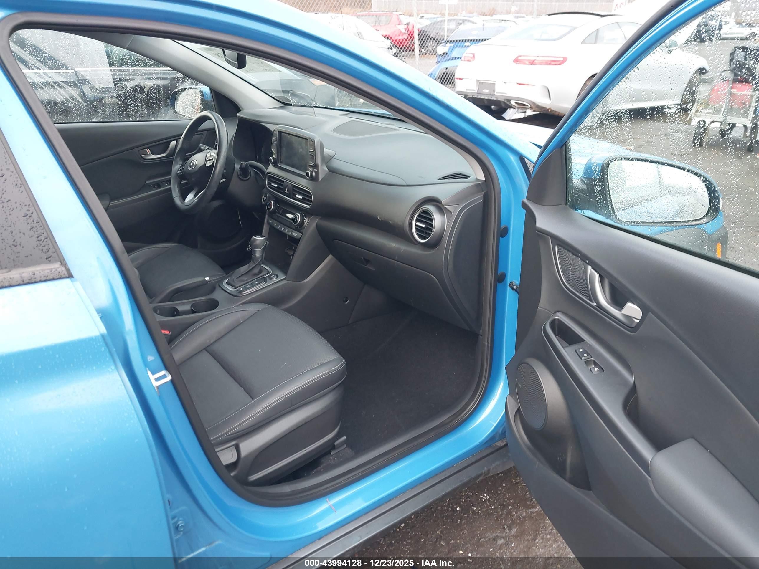 HYUNDAI KONA image 5