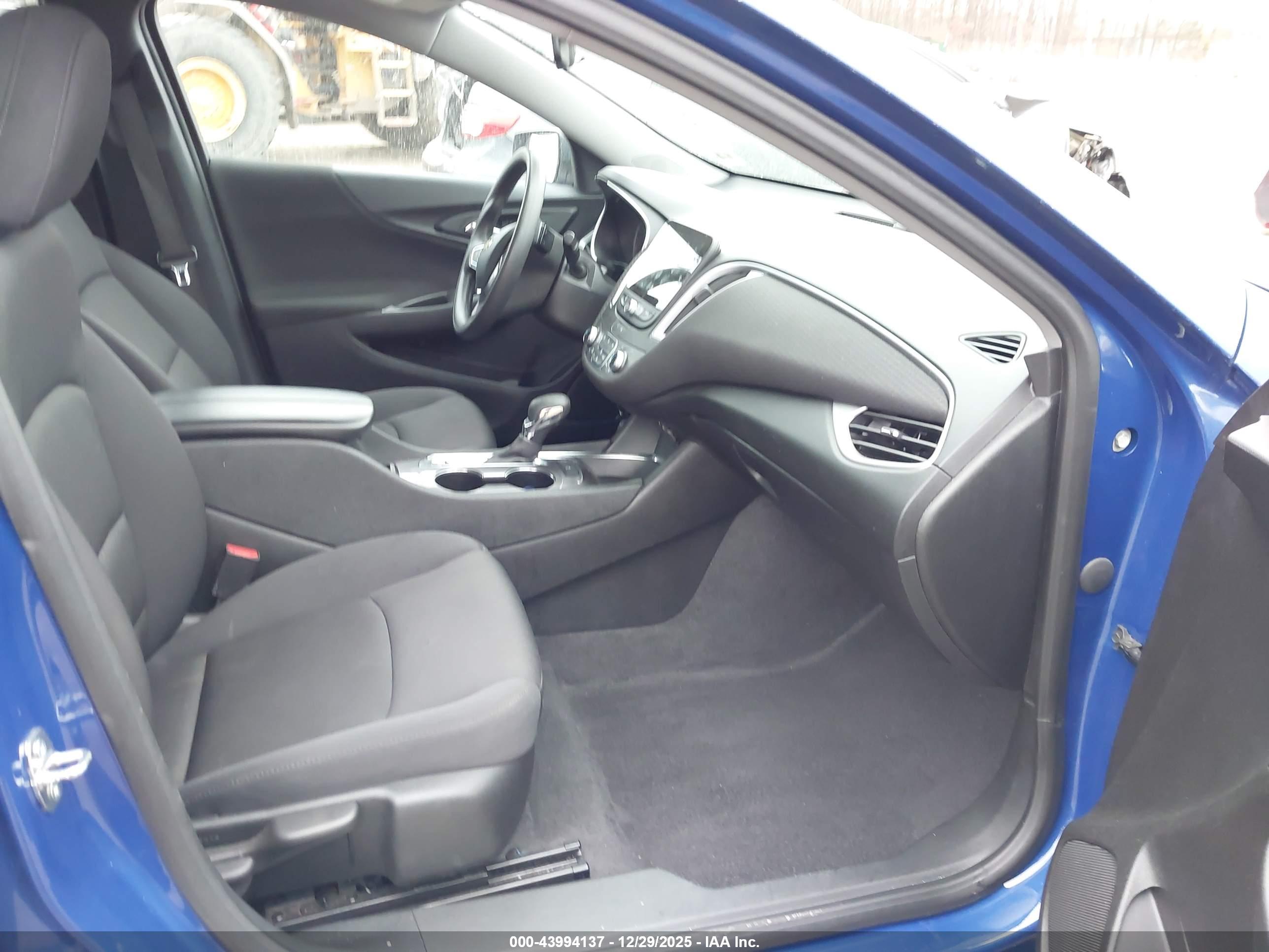 CHEVROLET MALIBU image 5
