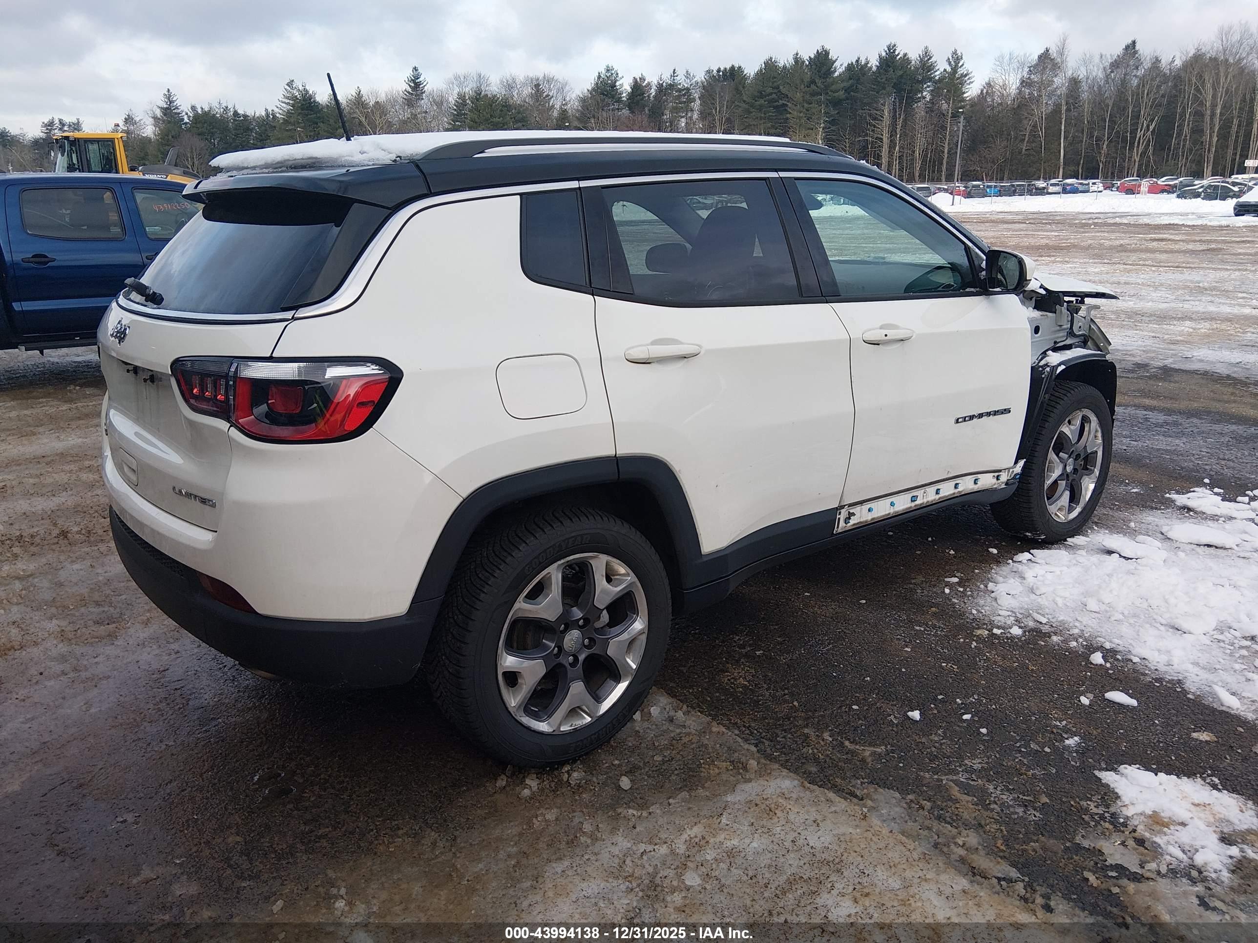 JEEP COMPASS image 4