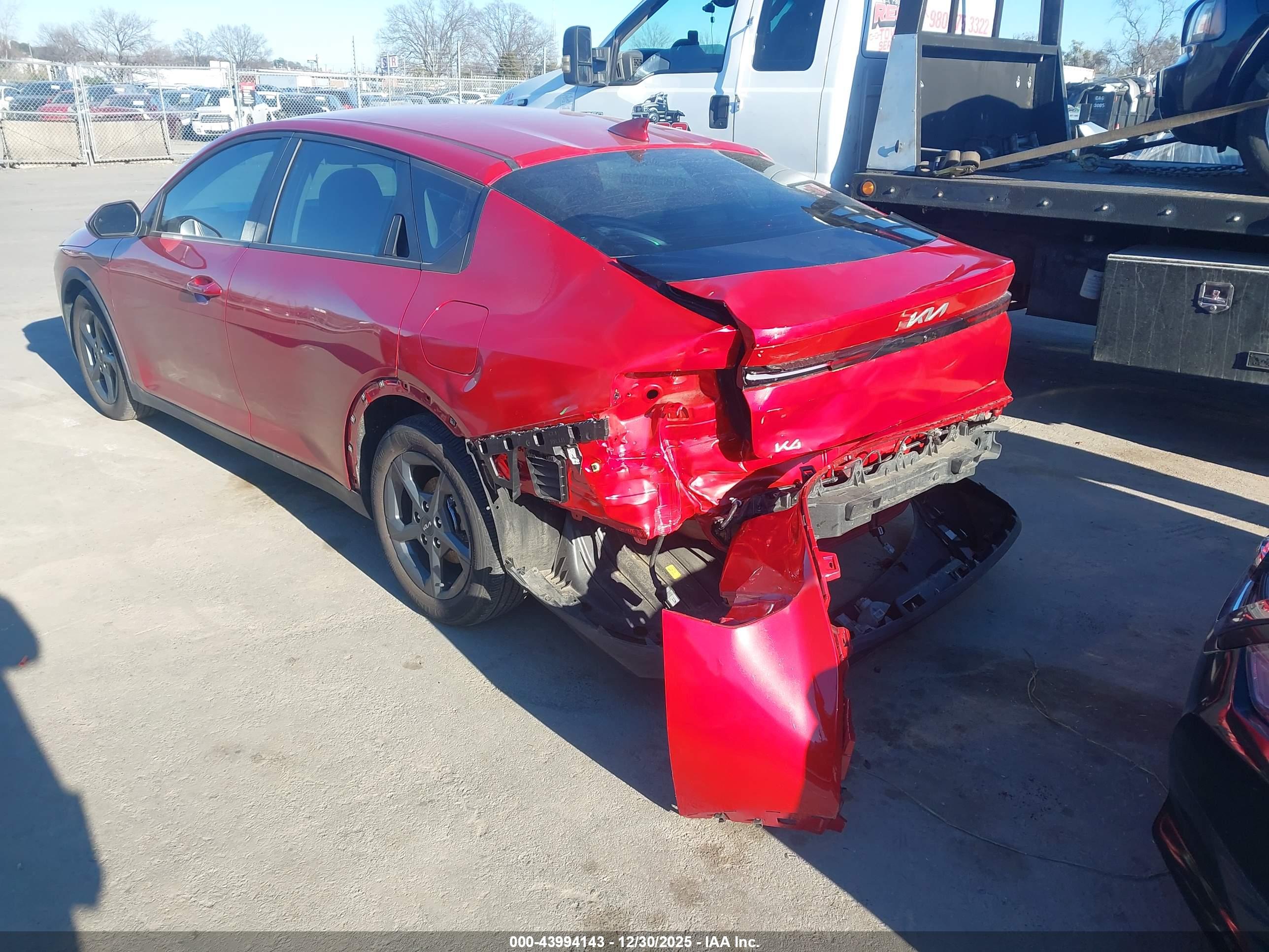 KIA K4 image 3