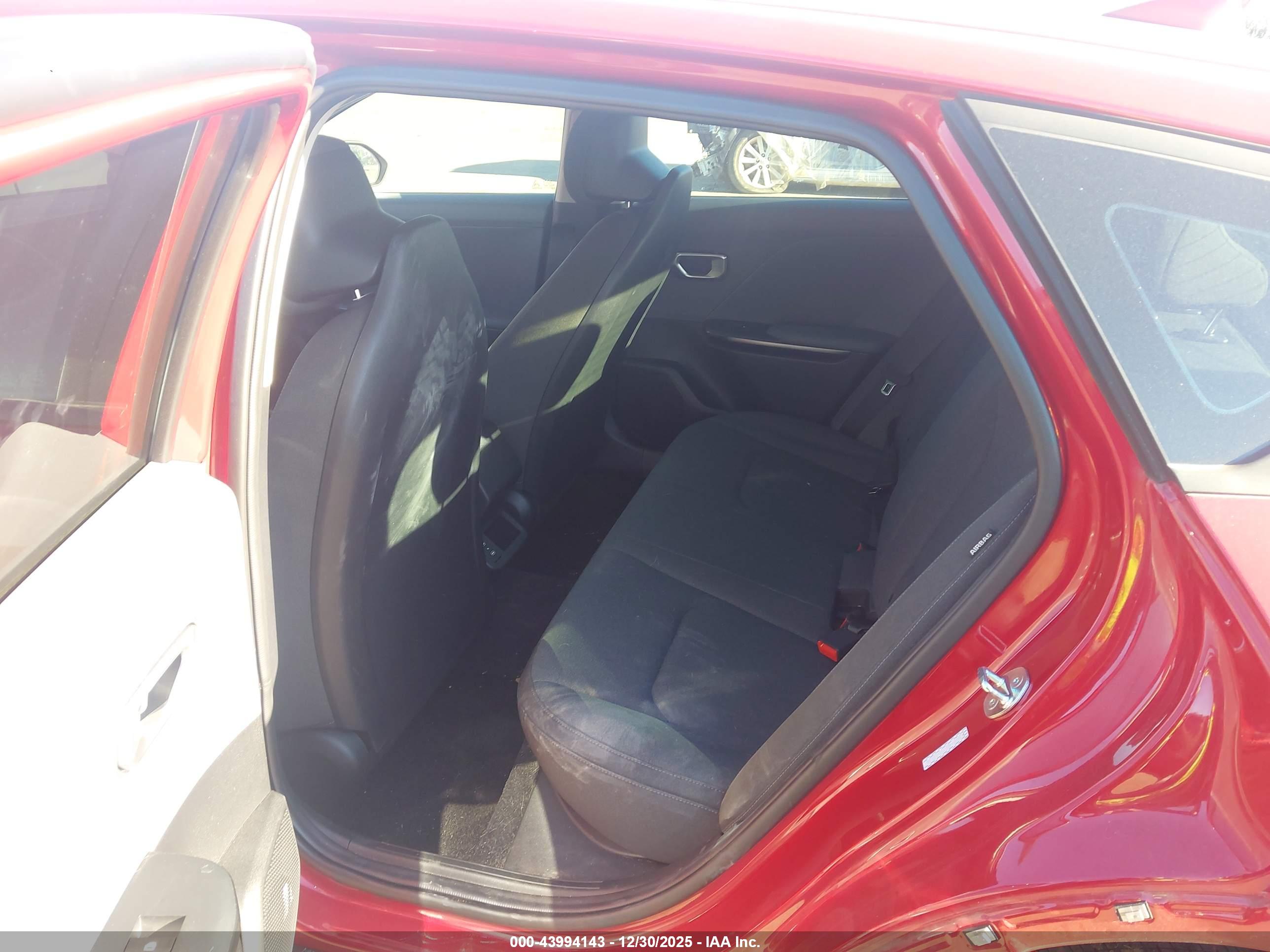 KIA K4 image 8