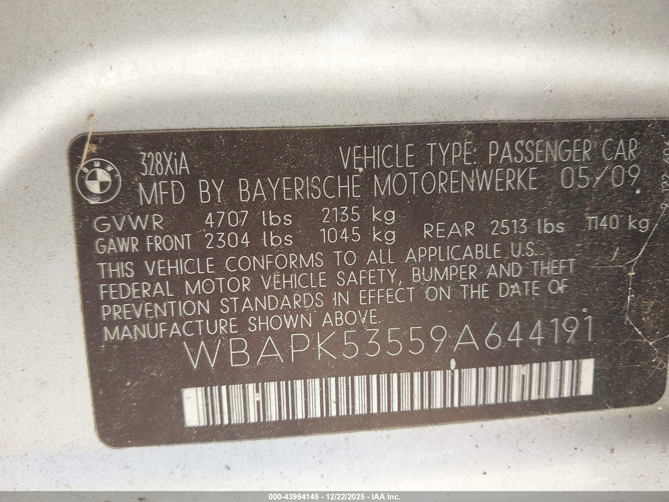BMW 328I image 9
