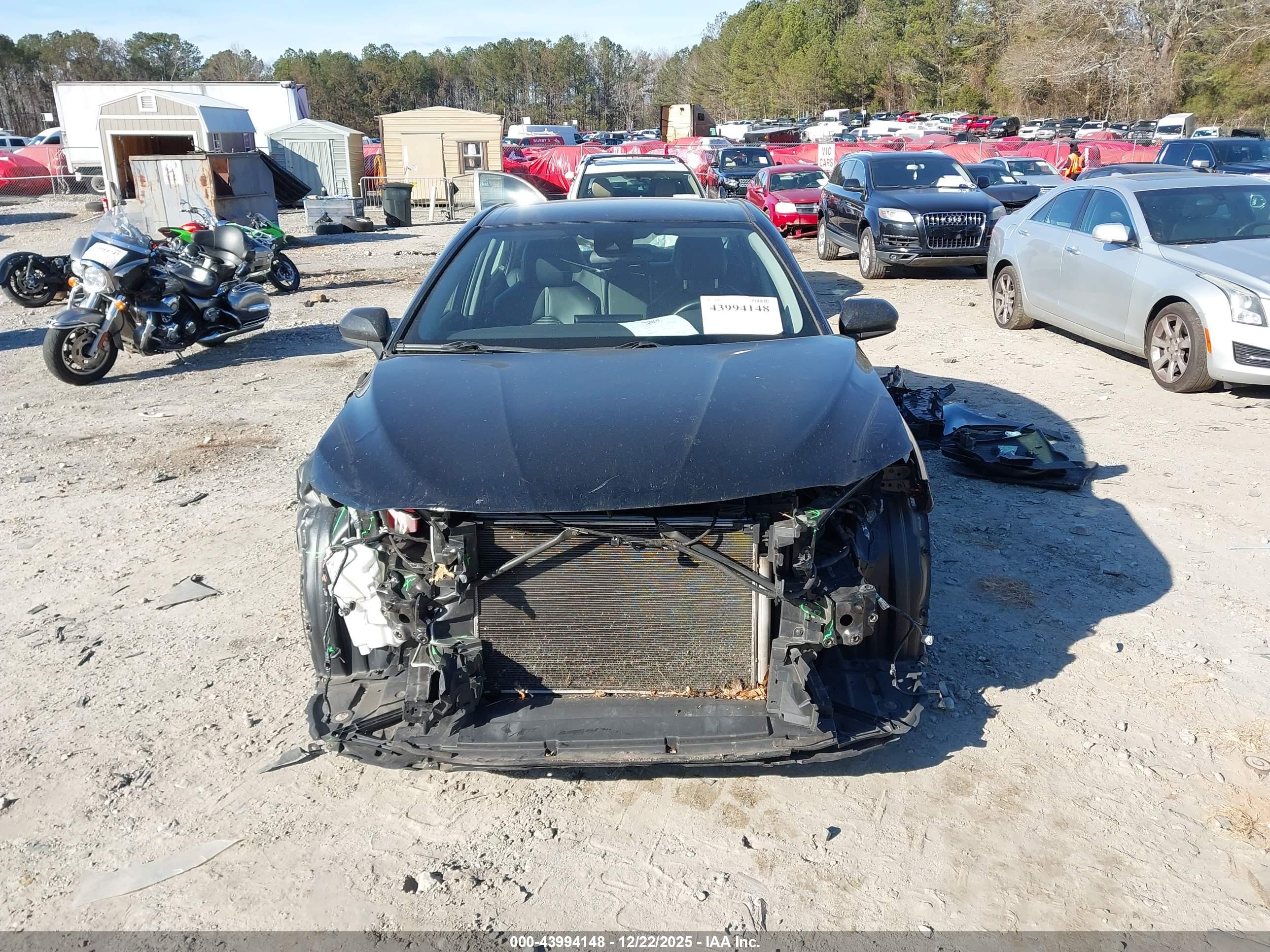 TOYOTA CAMRY image 6