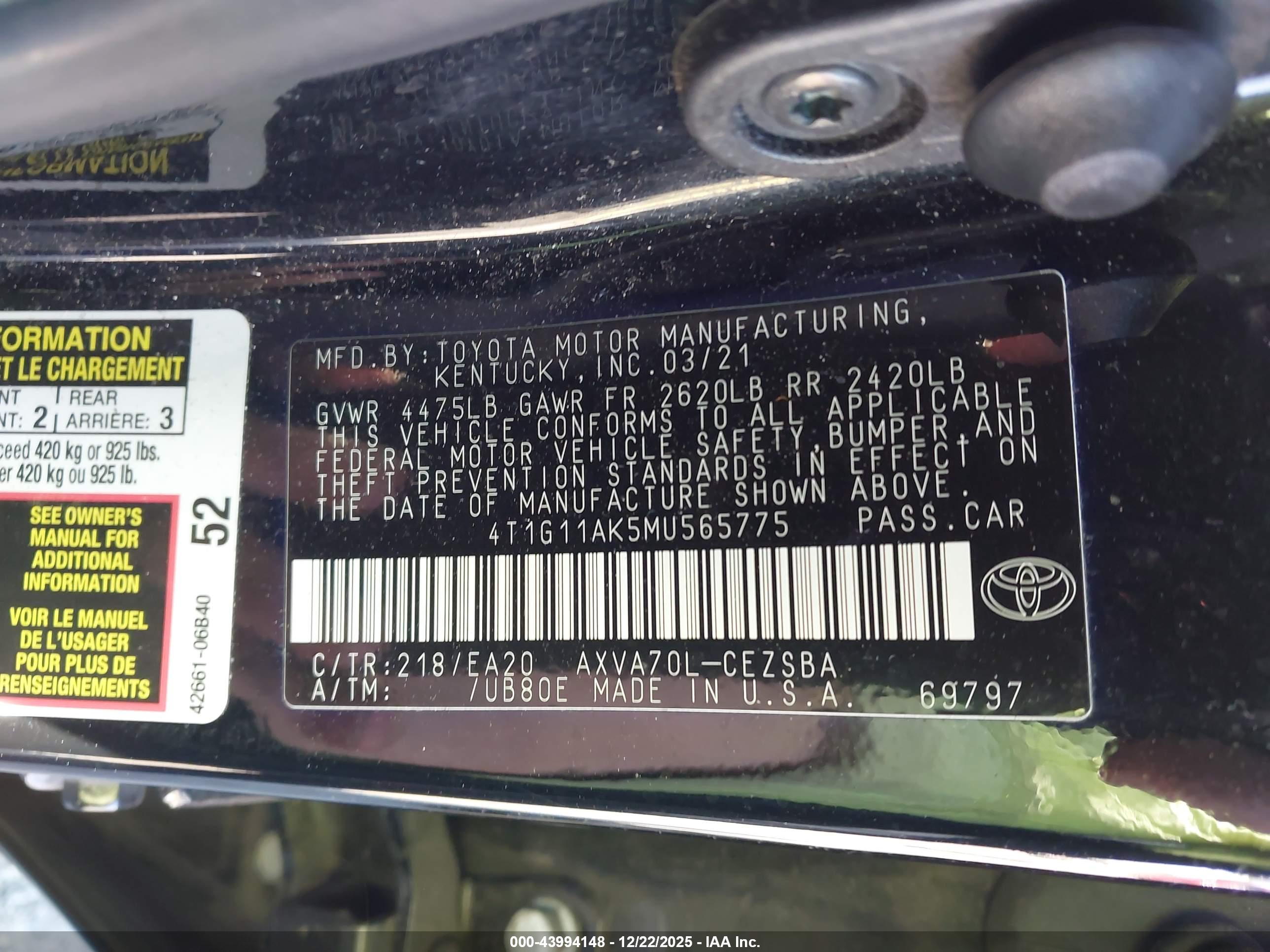 TOYOTA CAMRY image 9