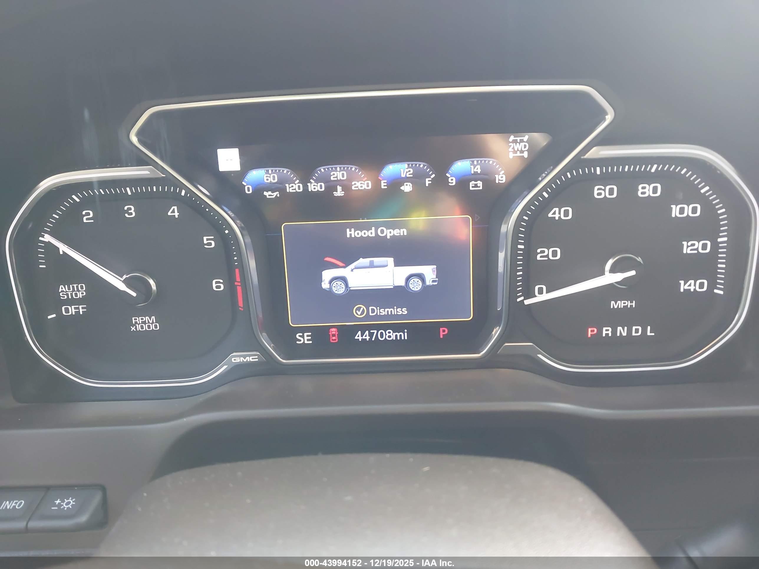 GMC SIERRA image 7