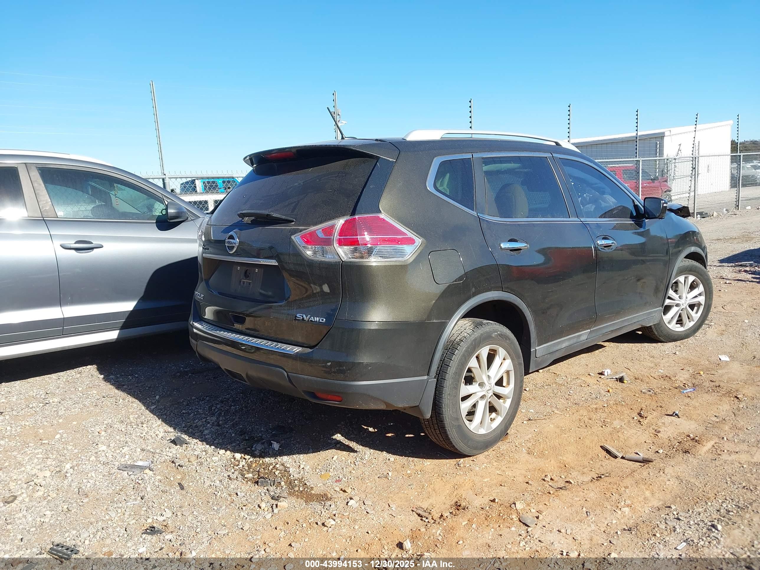 NISSAN ROGUE image 4