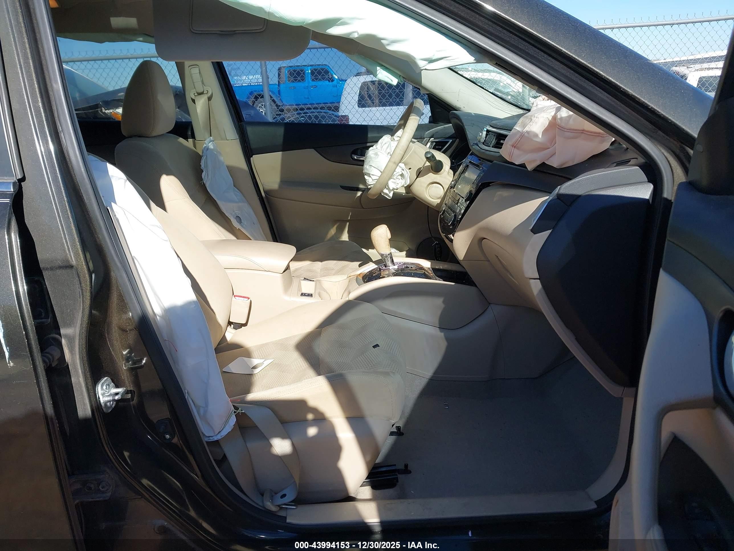 NISSAN ROGUE image 5