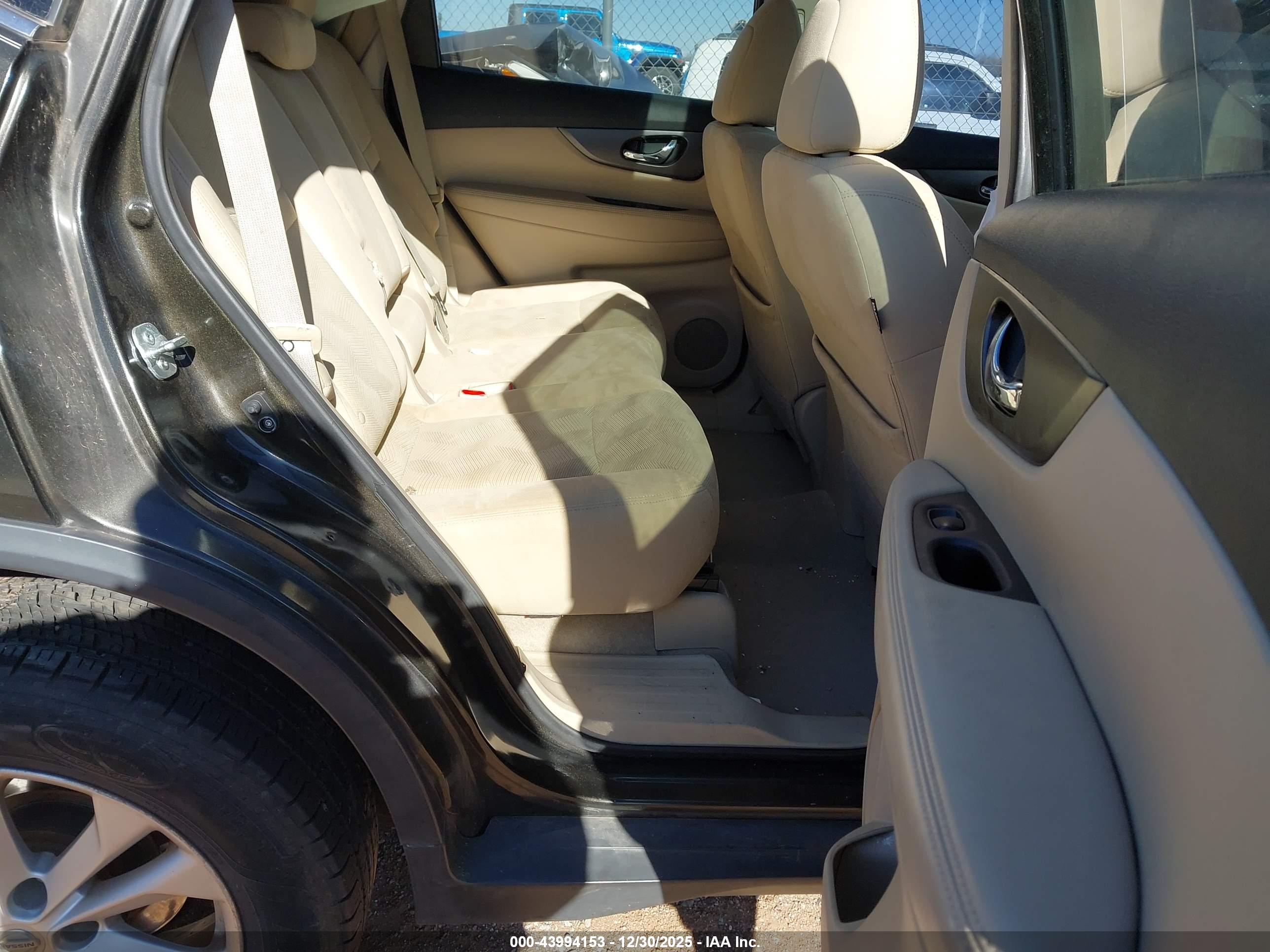 NISSAN ROGUE image 8