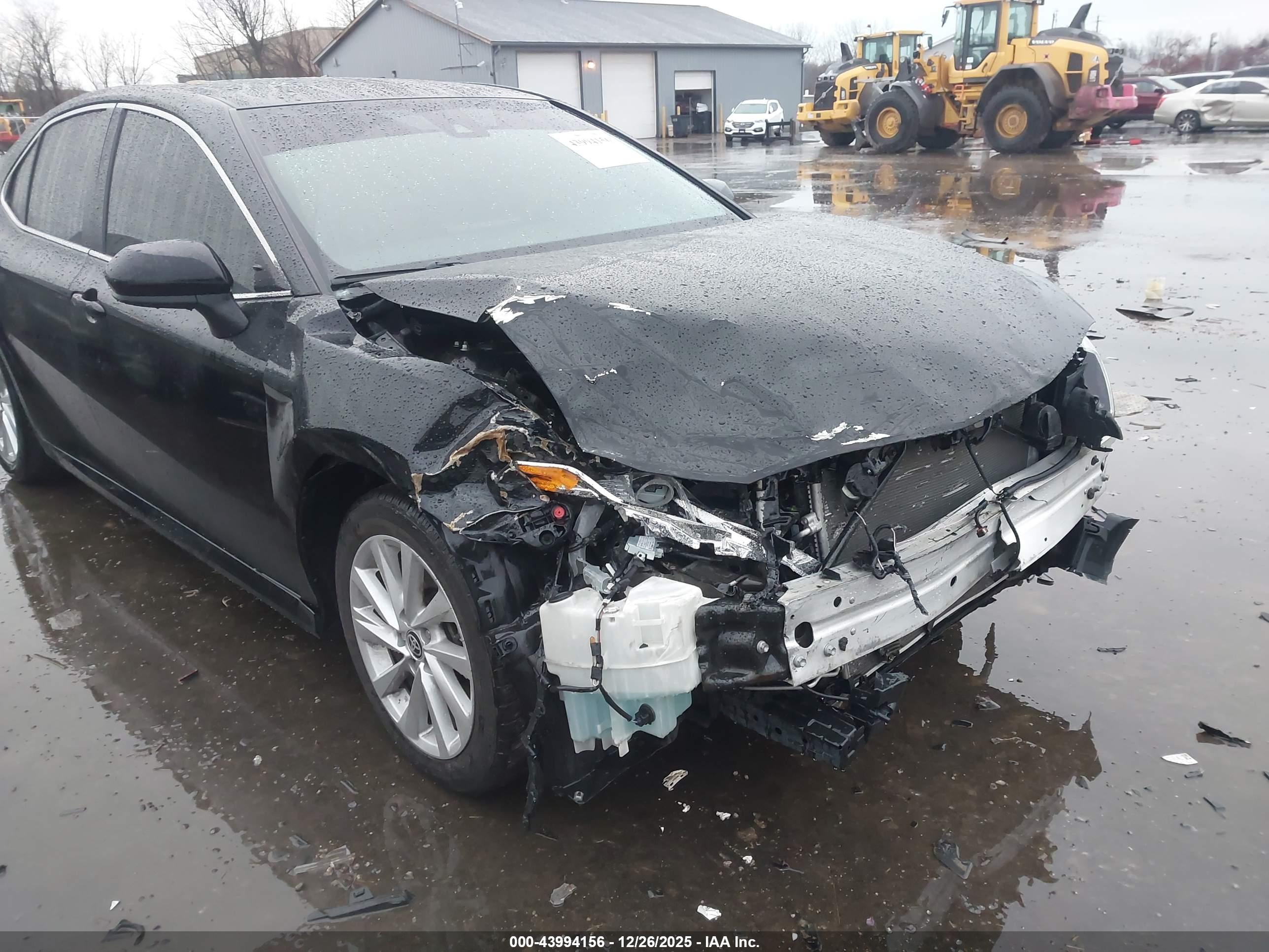TOYOTA CAMRY image 6