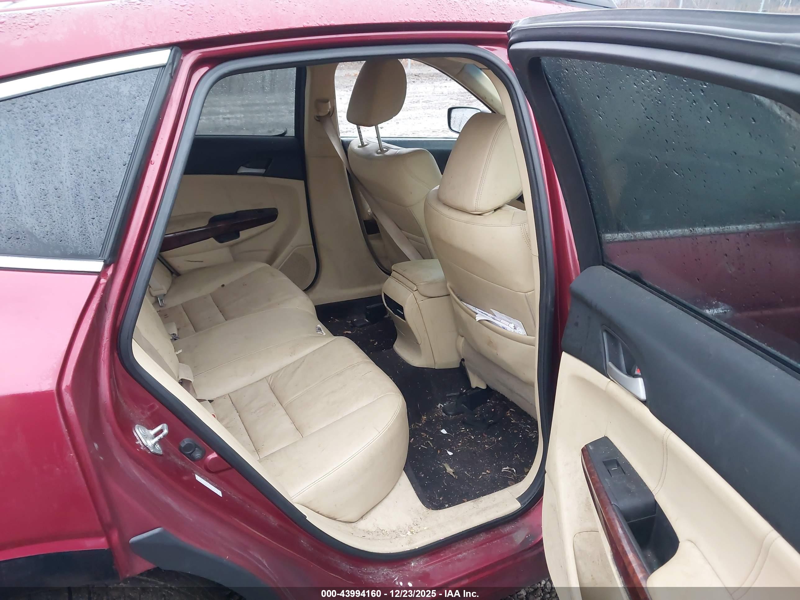HONDA ACCORD image 8