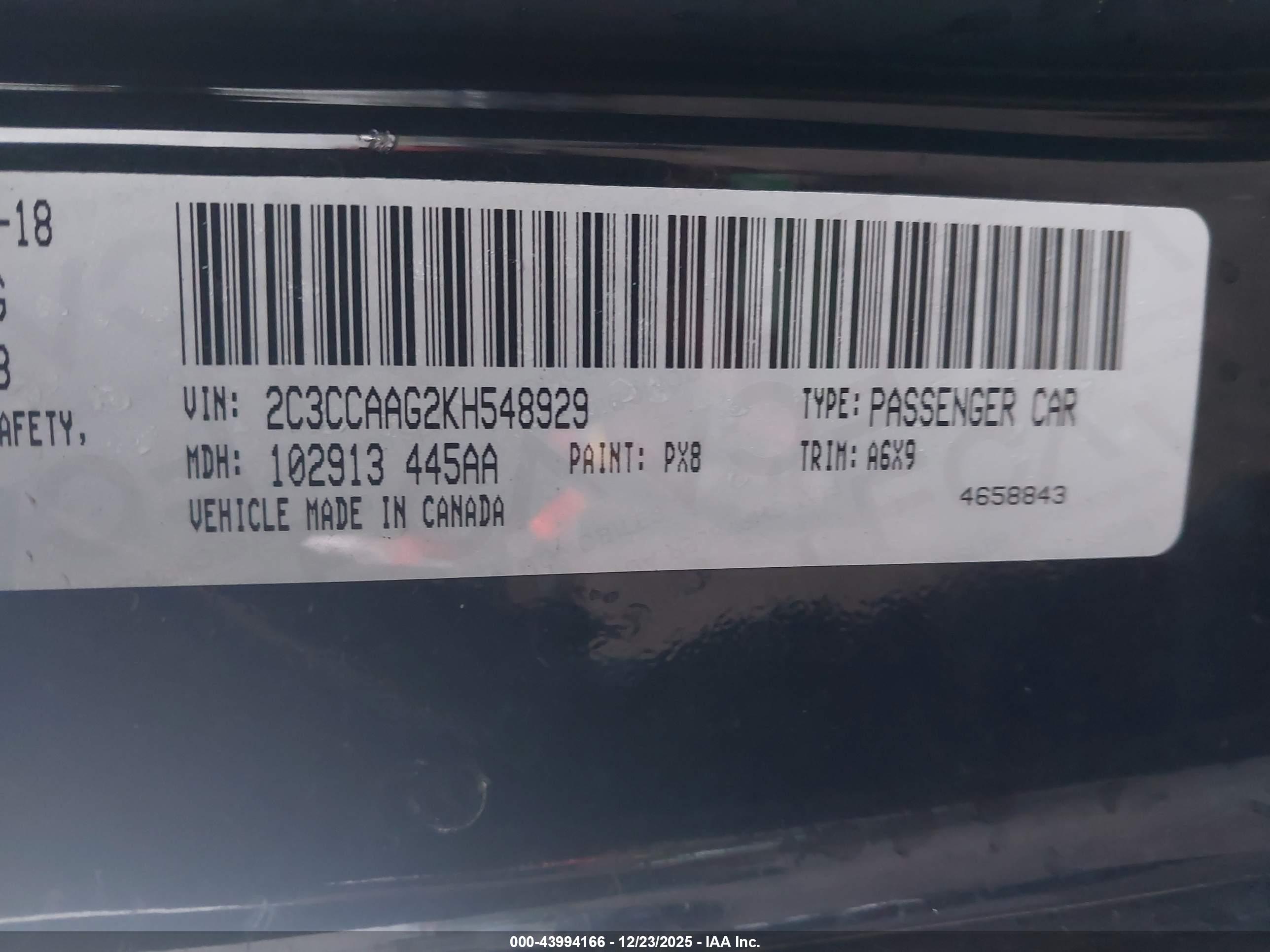 CHRYSLER 300 image 9