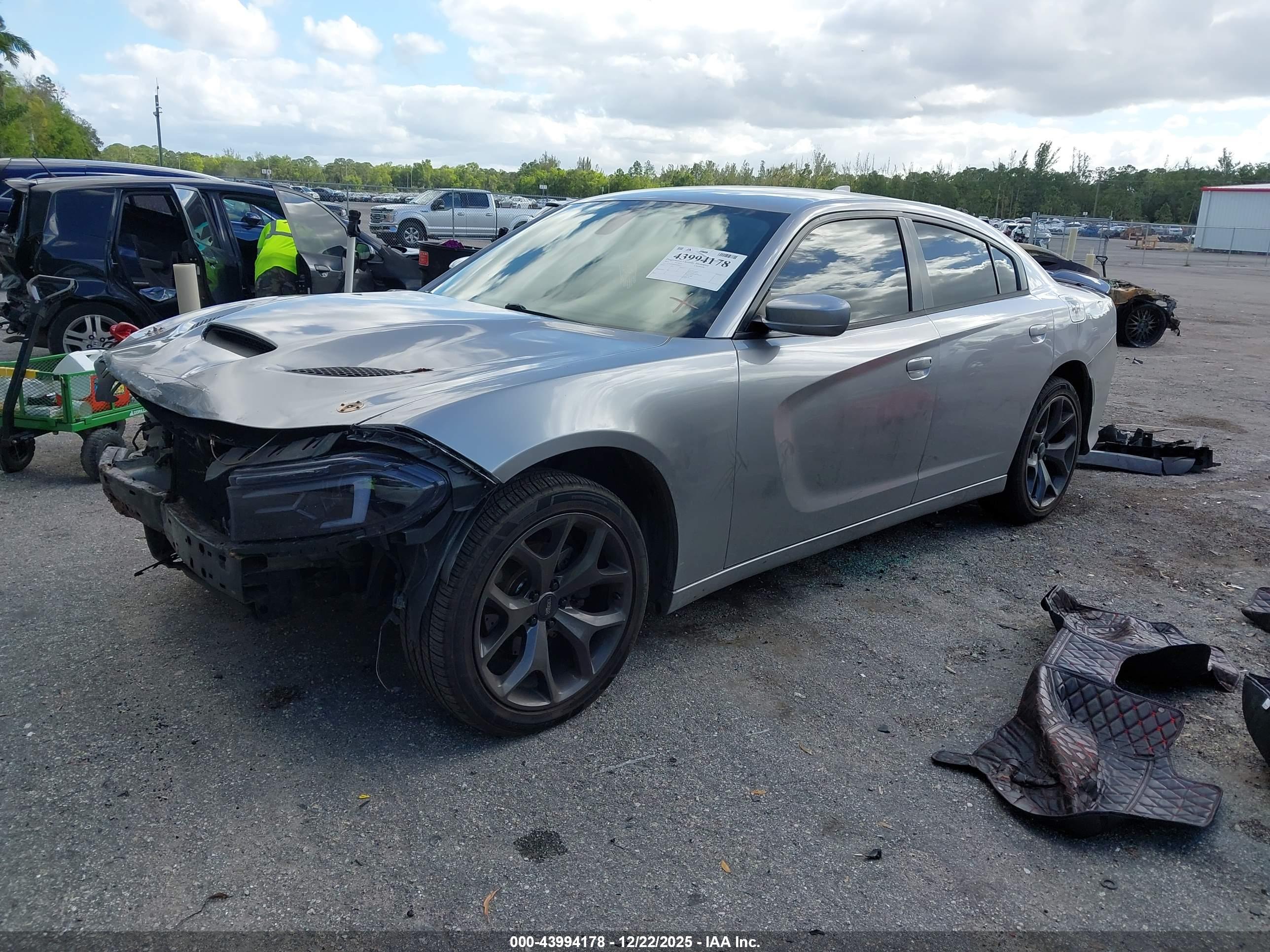 DODGE CHARGER image 2