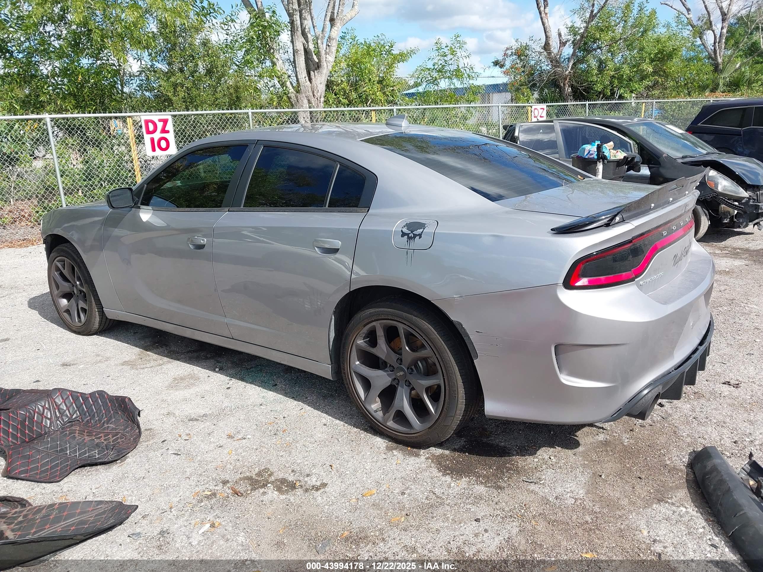 DODGE CHARGER image 3