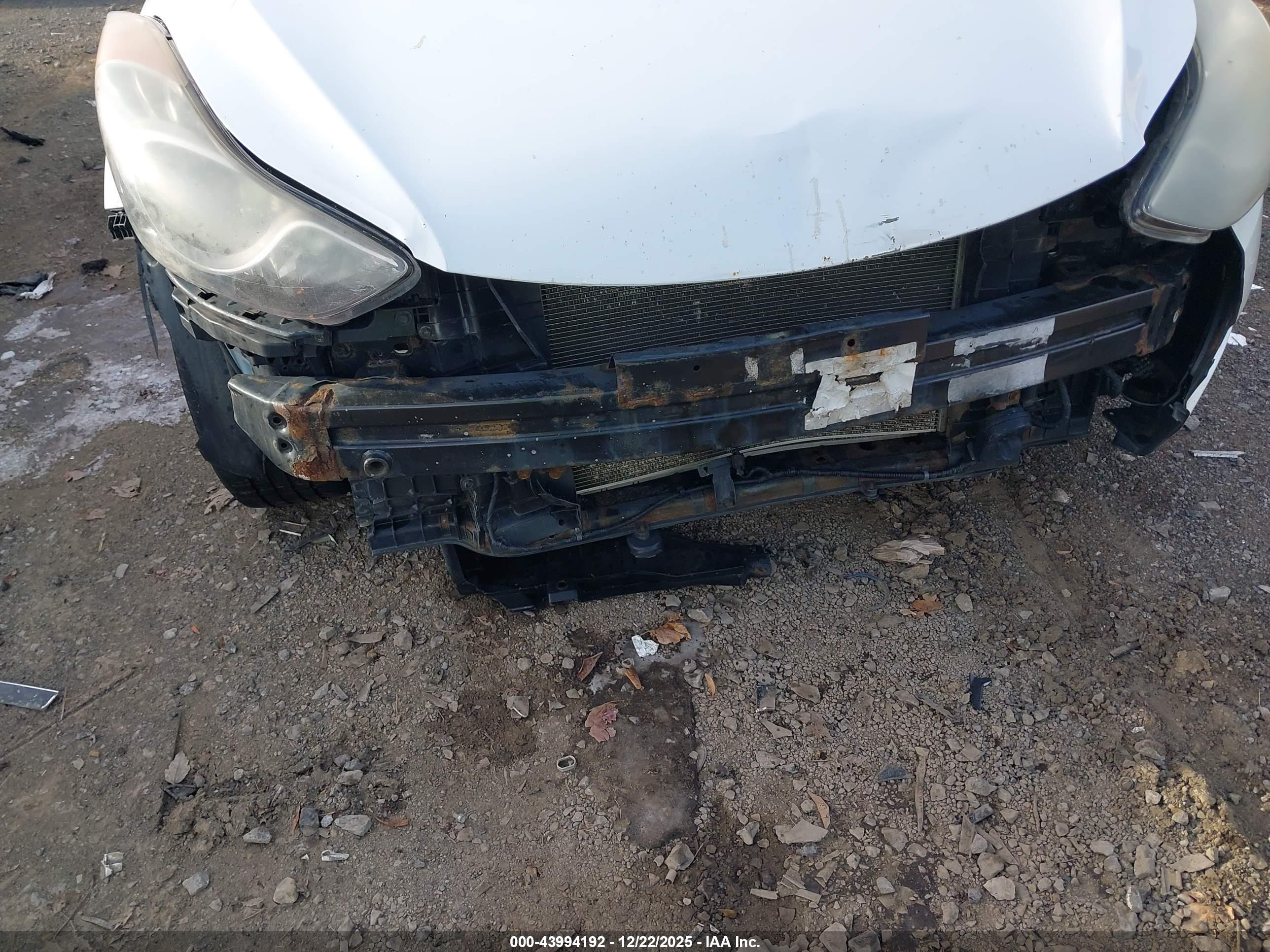 HYUNDAI ELANTRA image 6