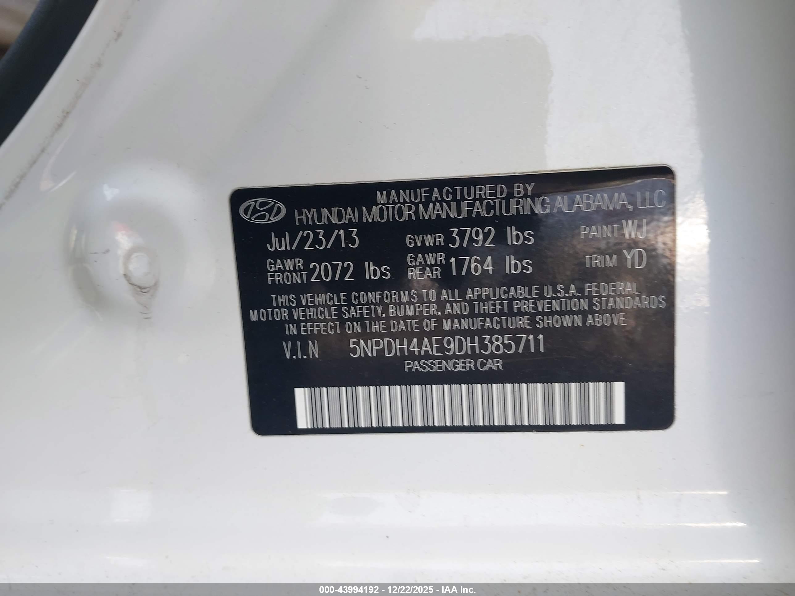 HYUNDAI ELANTRA image 9