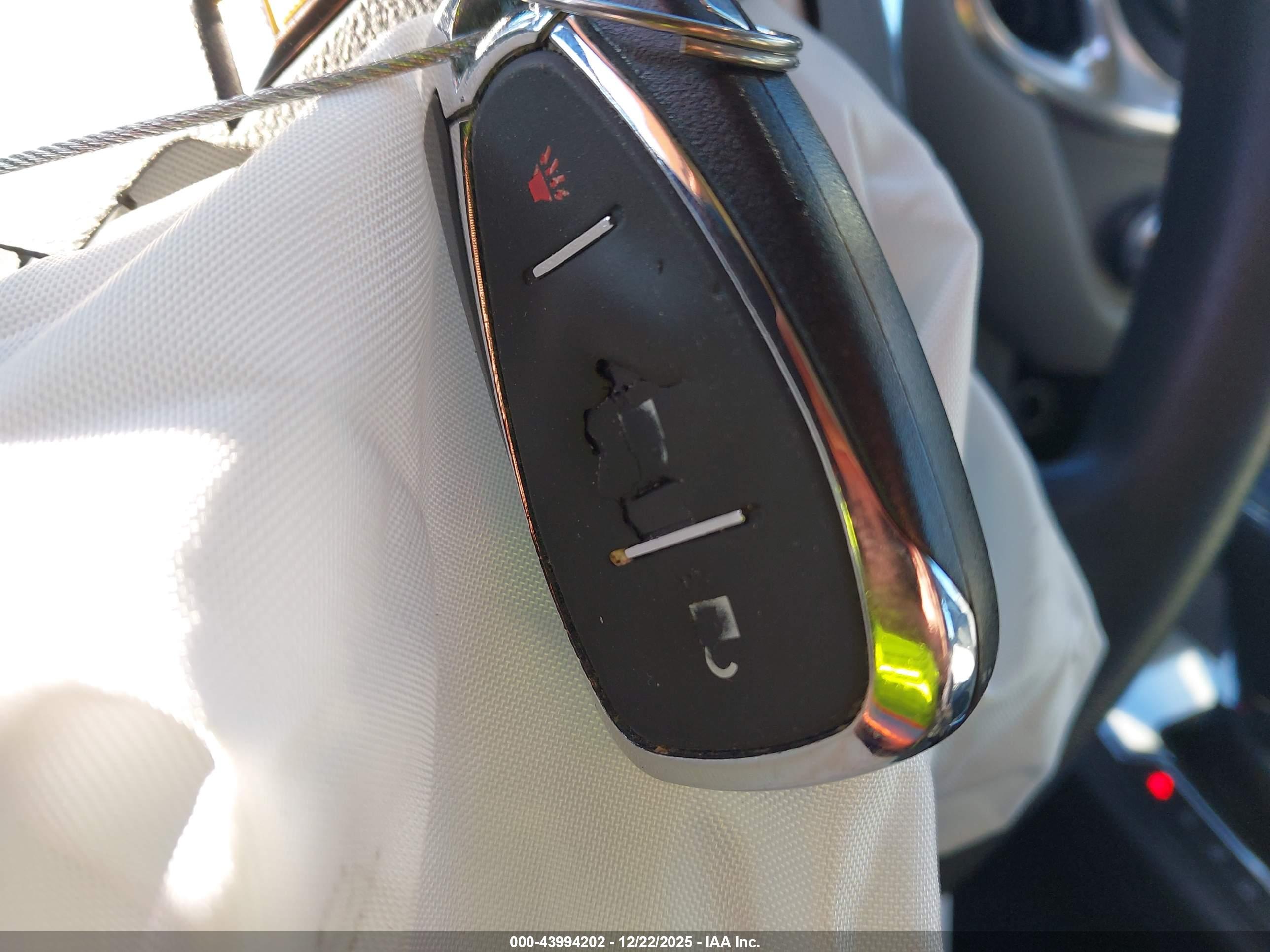 CHEVROLET EQUINOX image 11