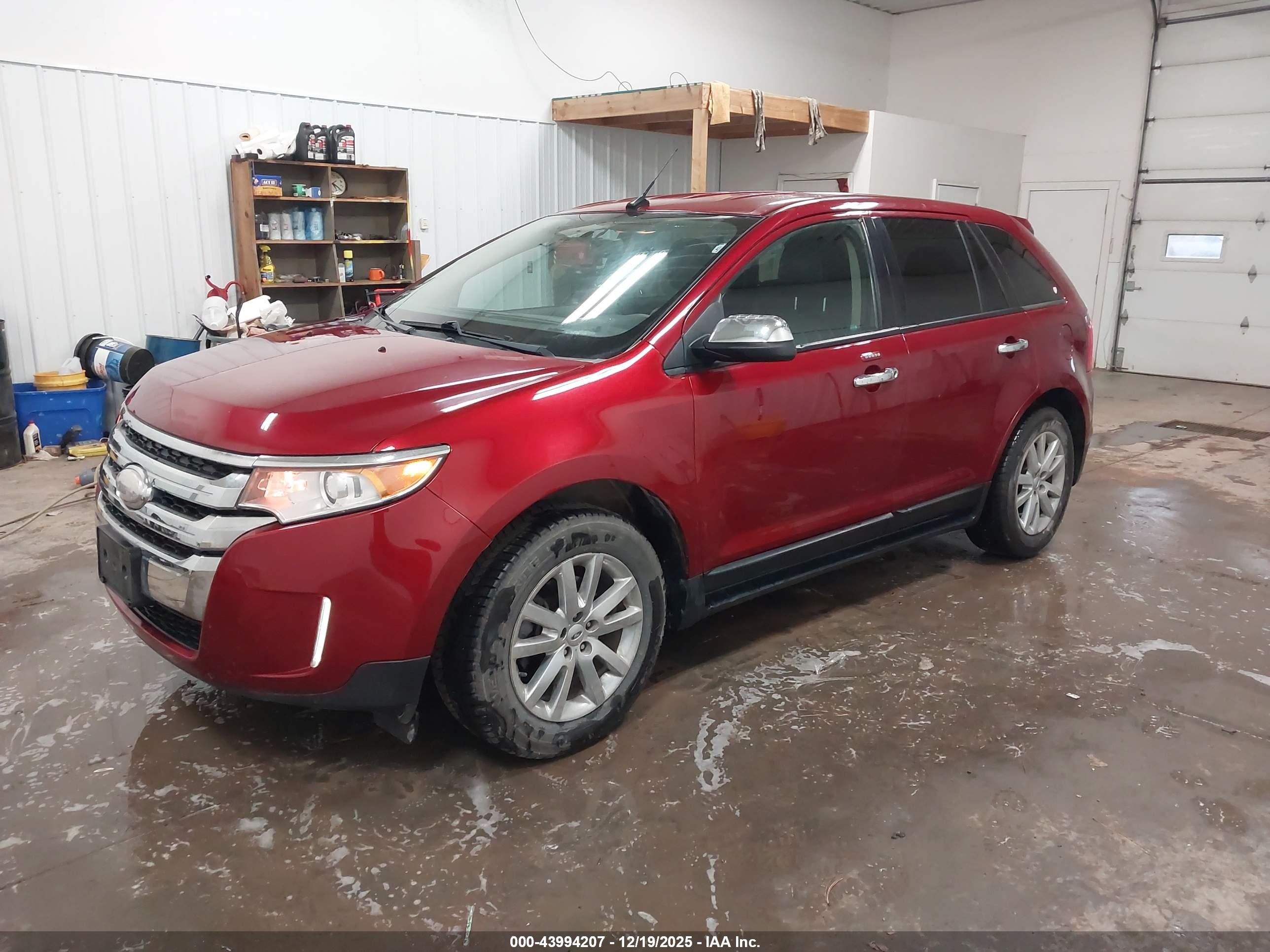 FORD EDGE image 2