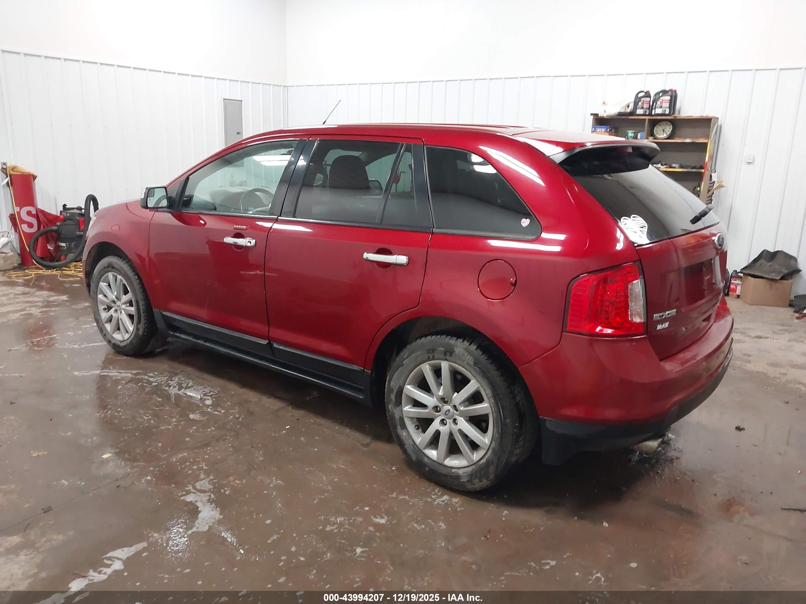 FORD EDGE image 3