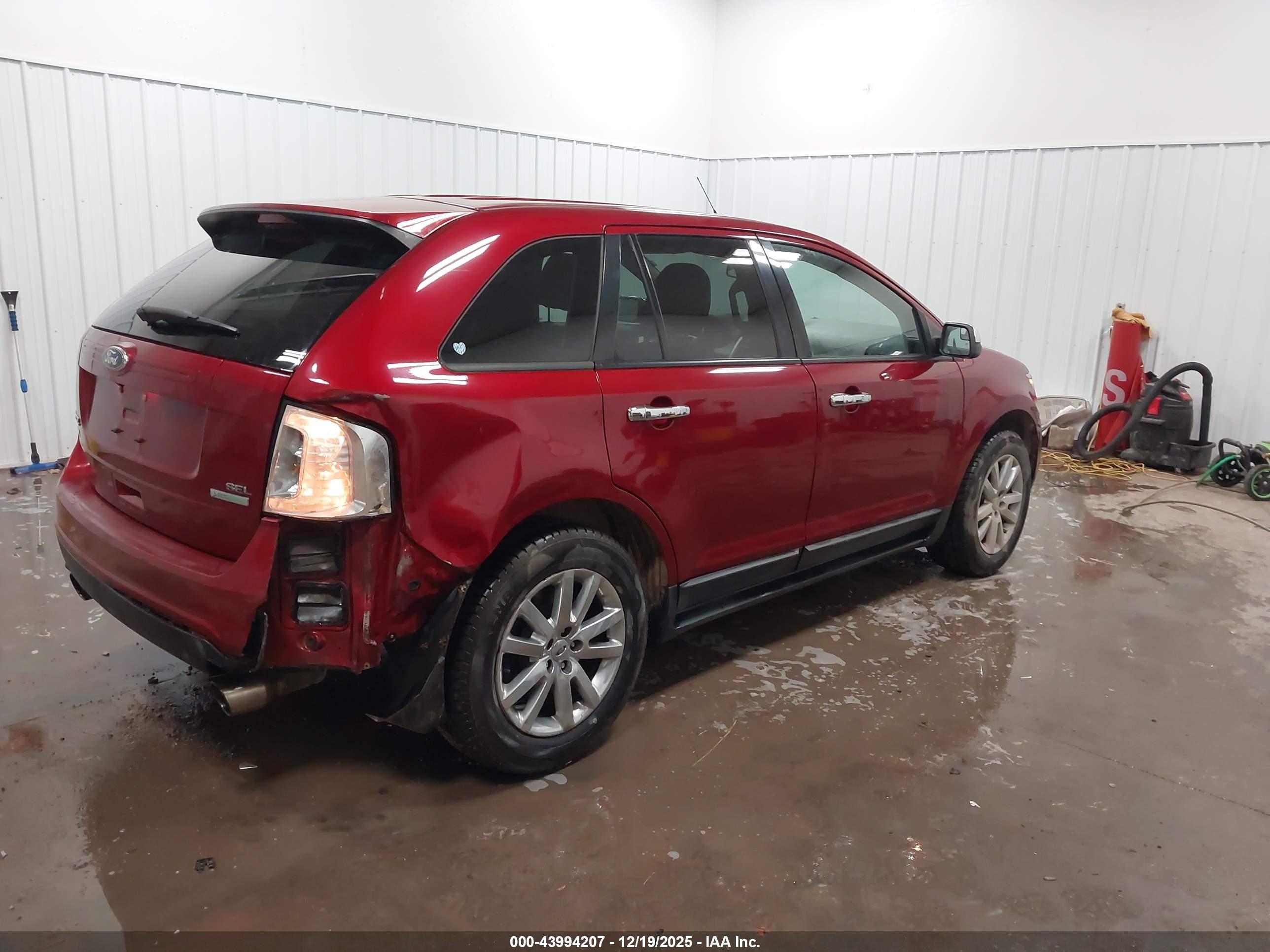 FORD EDGE image 4