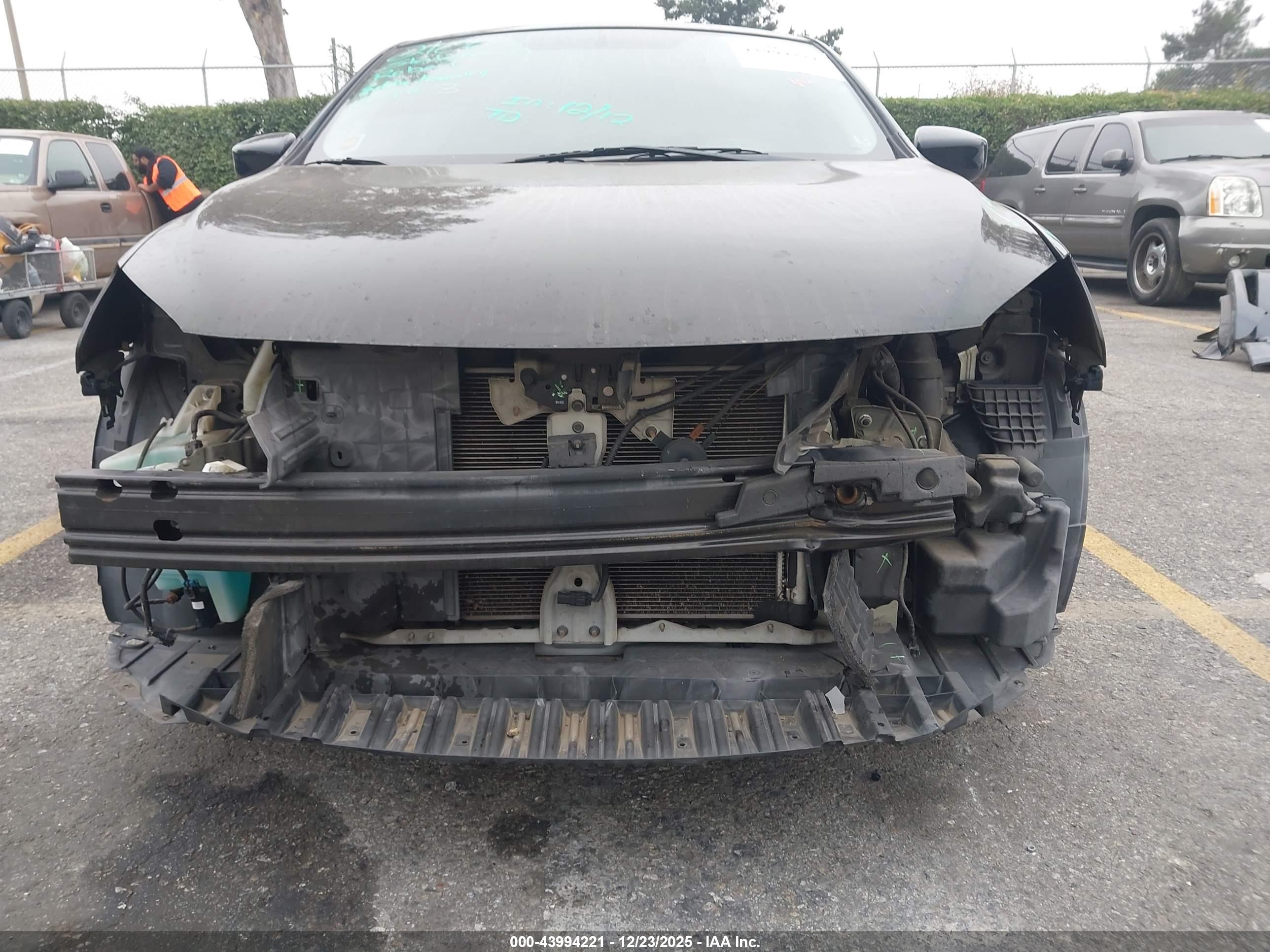 NISSAN SENTRA image 6