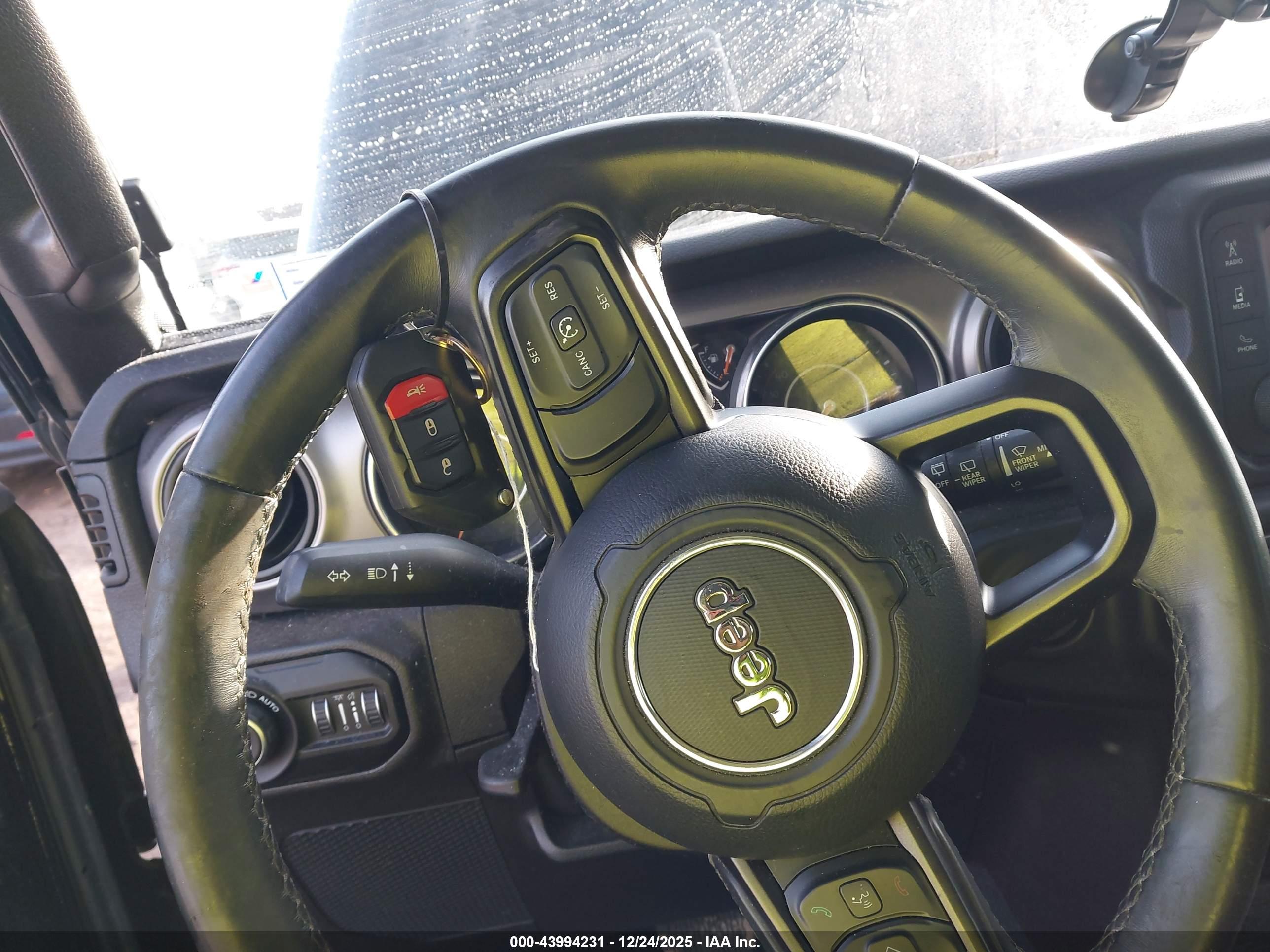 JEEP WRANGLER image 11