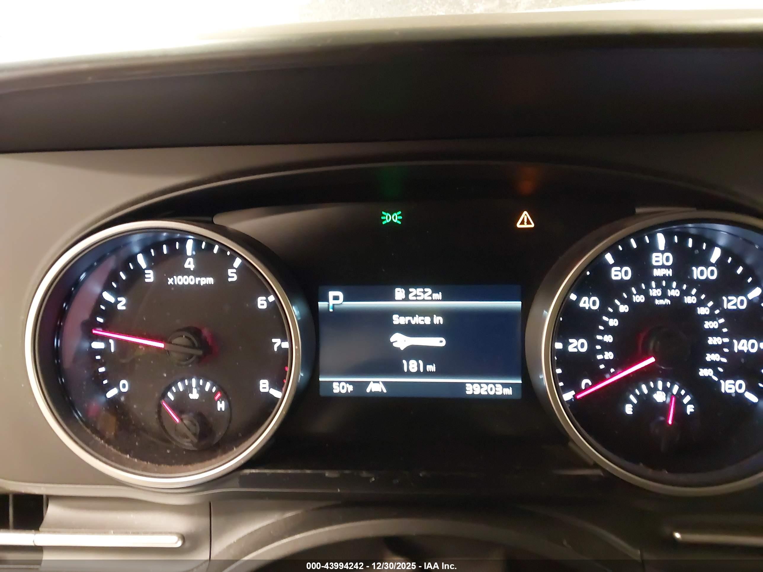 KIA CARNIVAL image 7