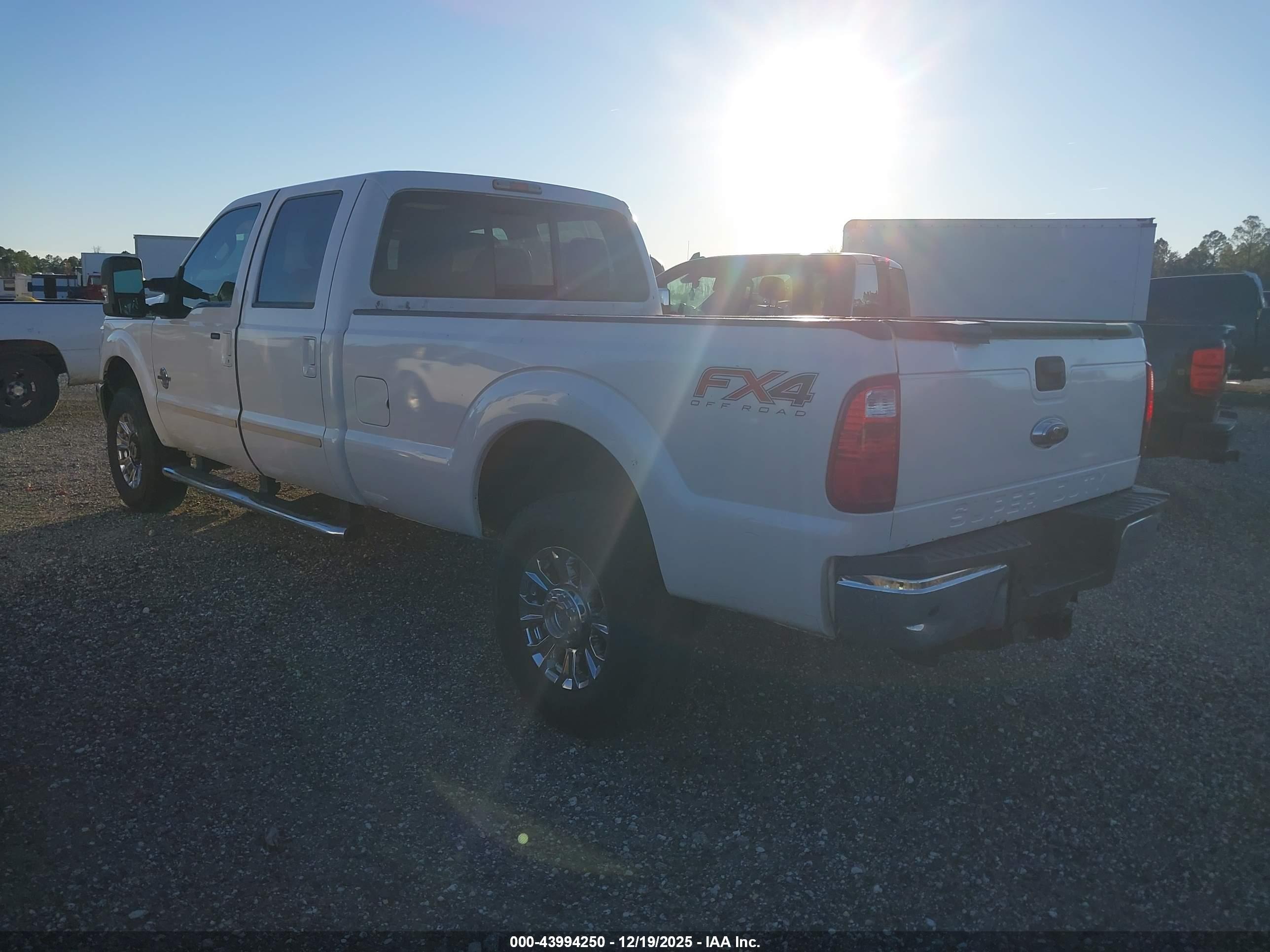 FORD F-350 image 3