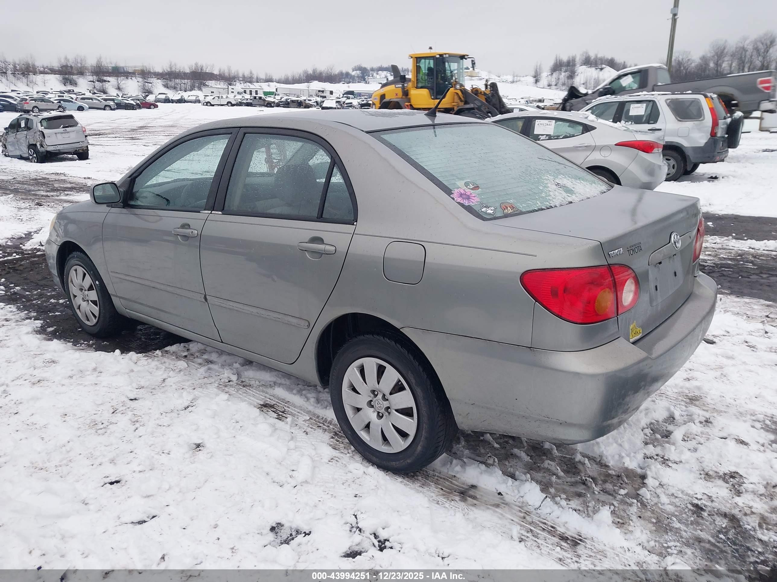 TOYOTA COROLLA image 3