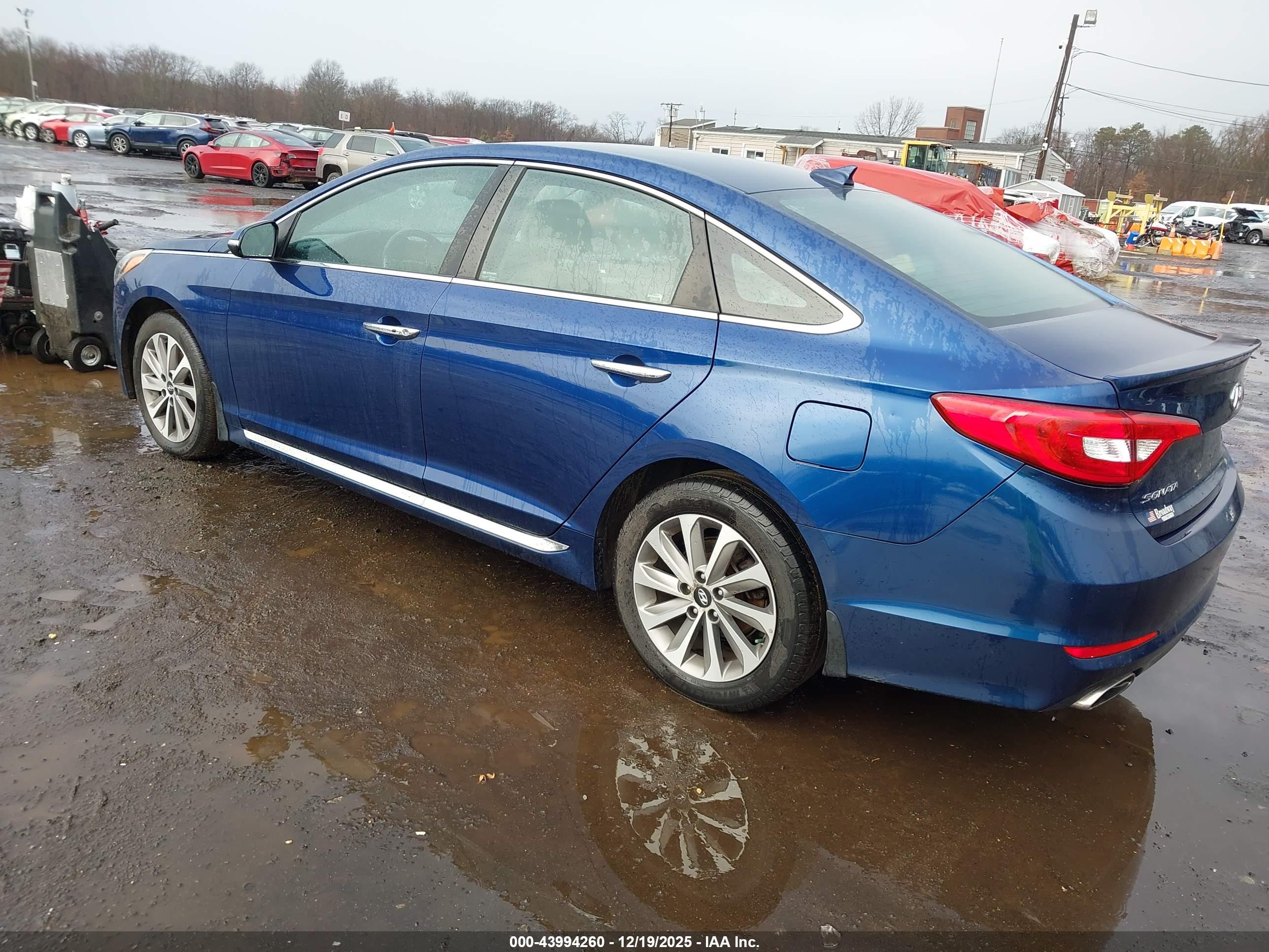 HYUNDAI SONATA image 3