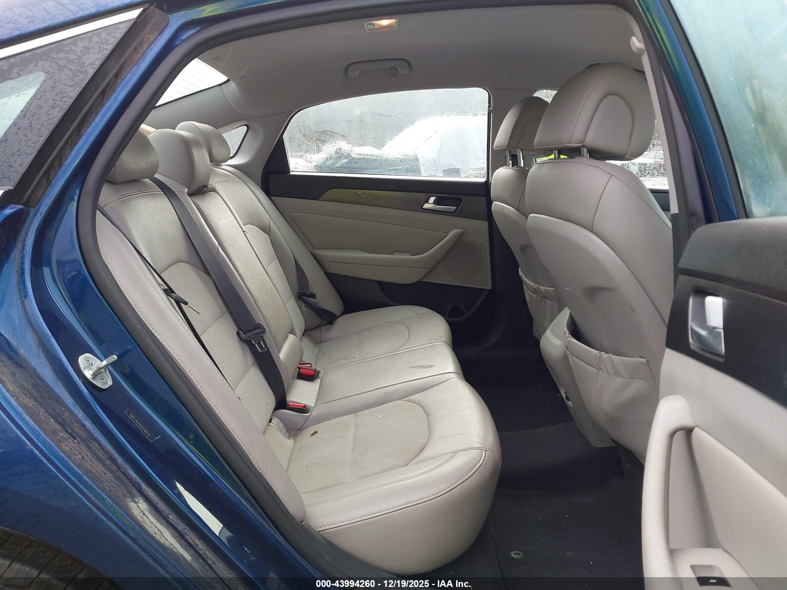 HYUNDAI SONATA image 8