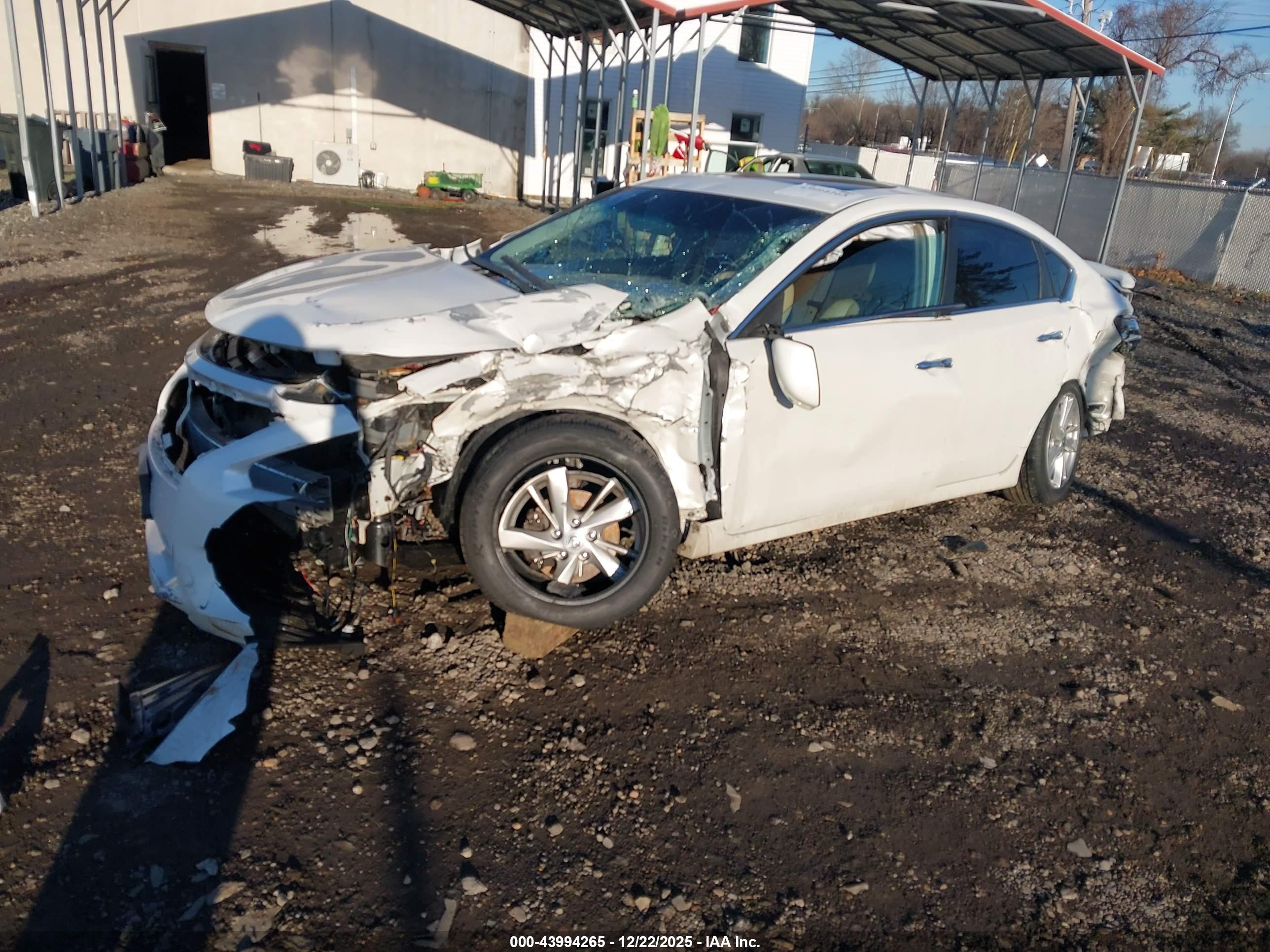 NISSAN ALTIMA image 6