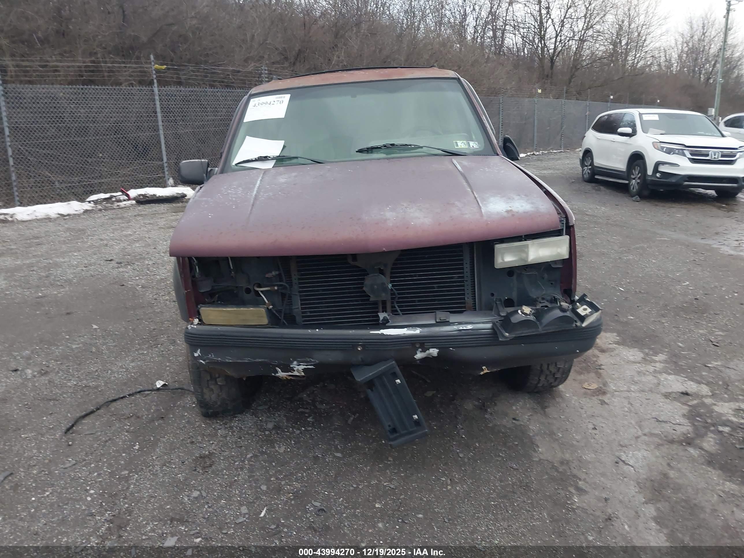 CHEVROLET BLAZER image 6