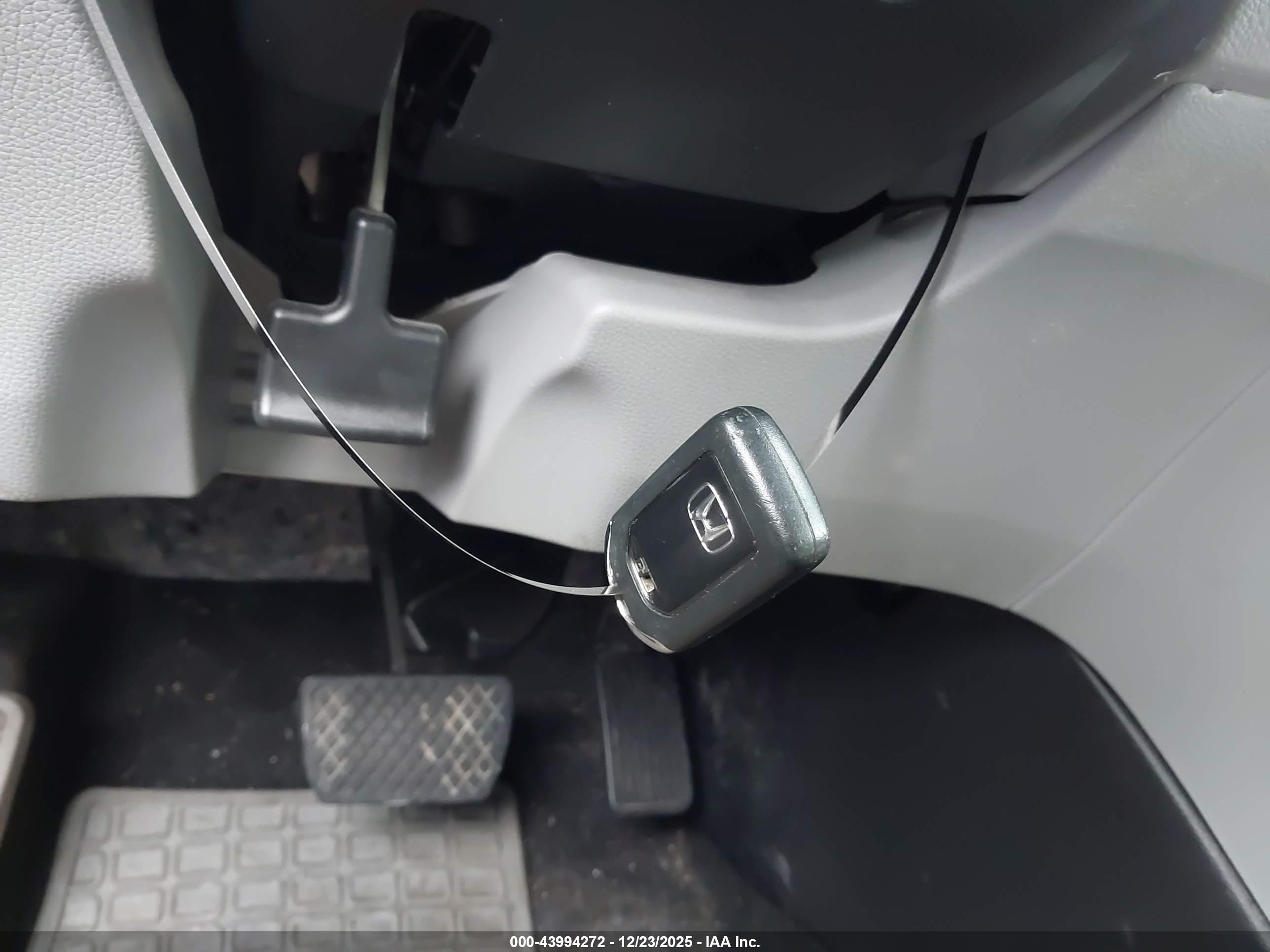 HONDA ACCORD image 11