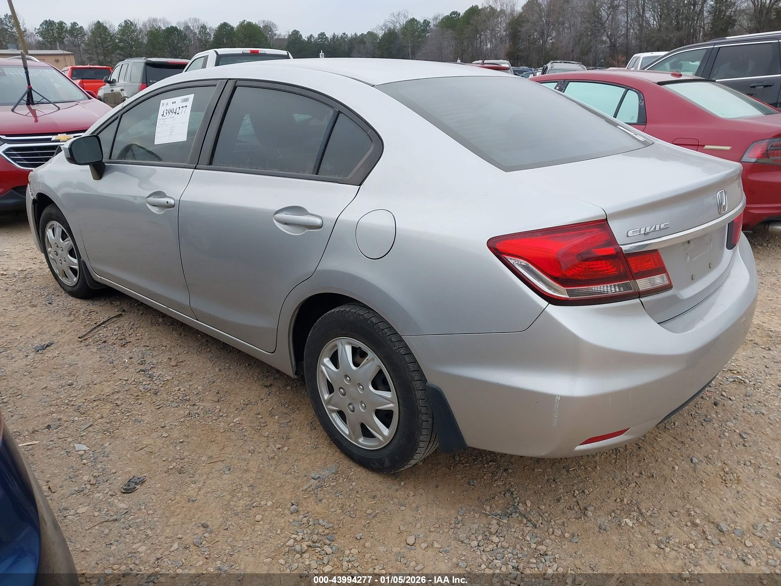 HONDA CIVIC image 3