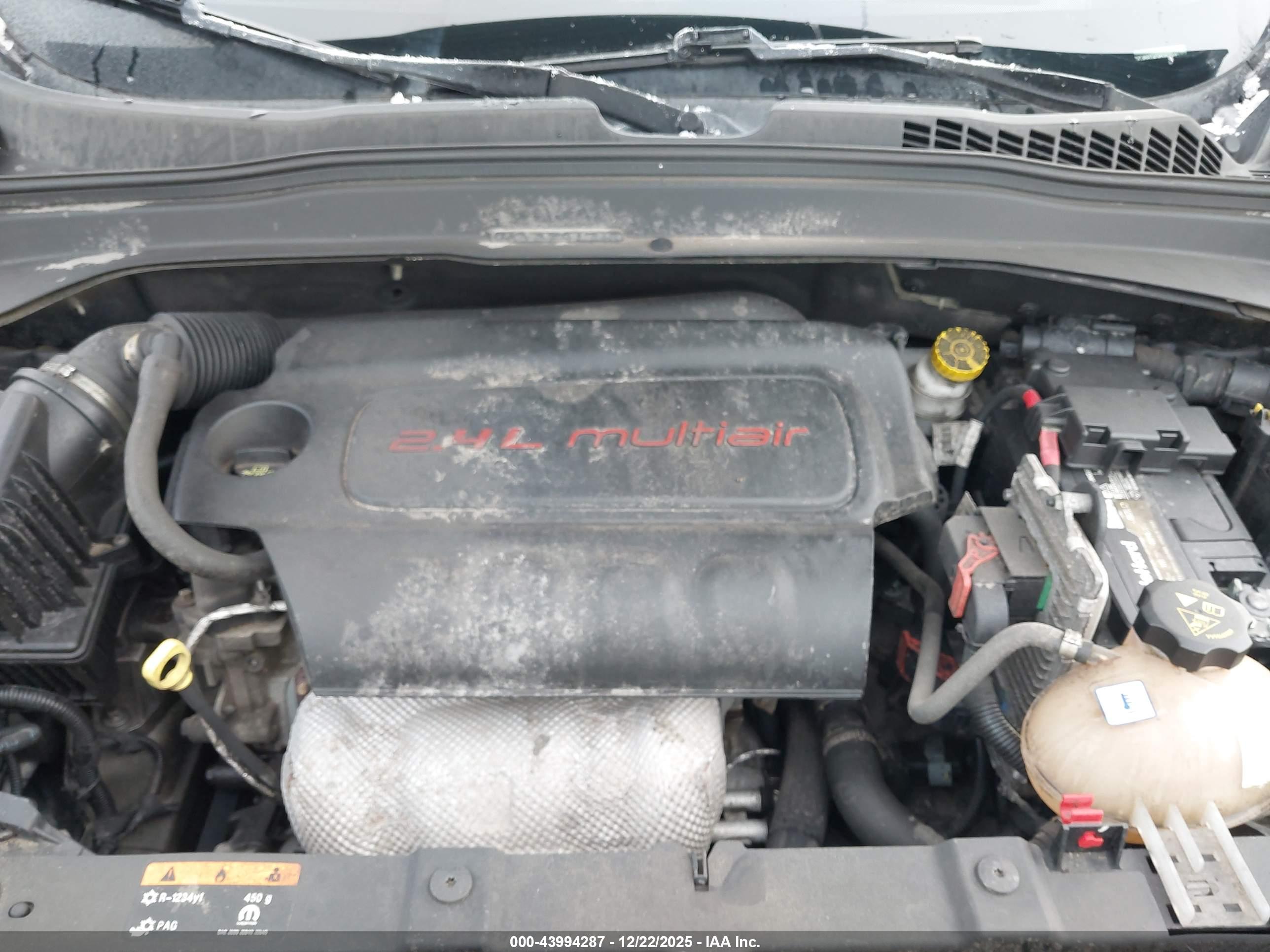 JEEP RENEGADE image 10