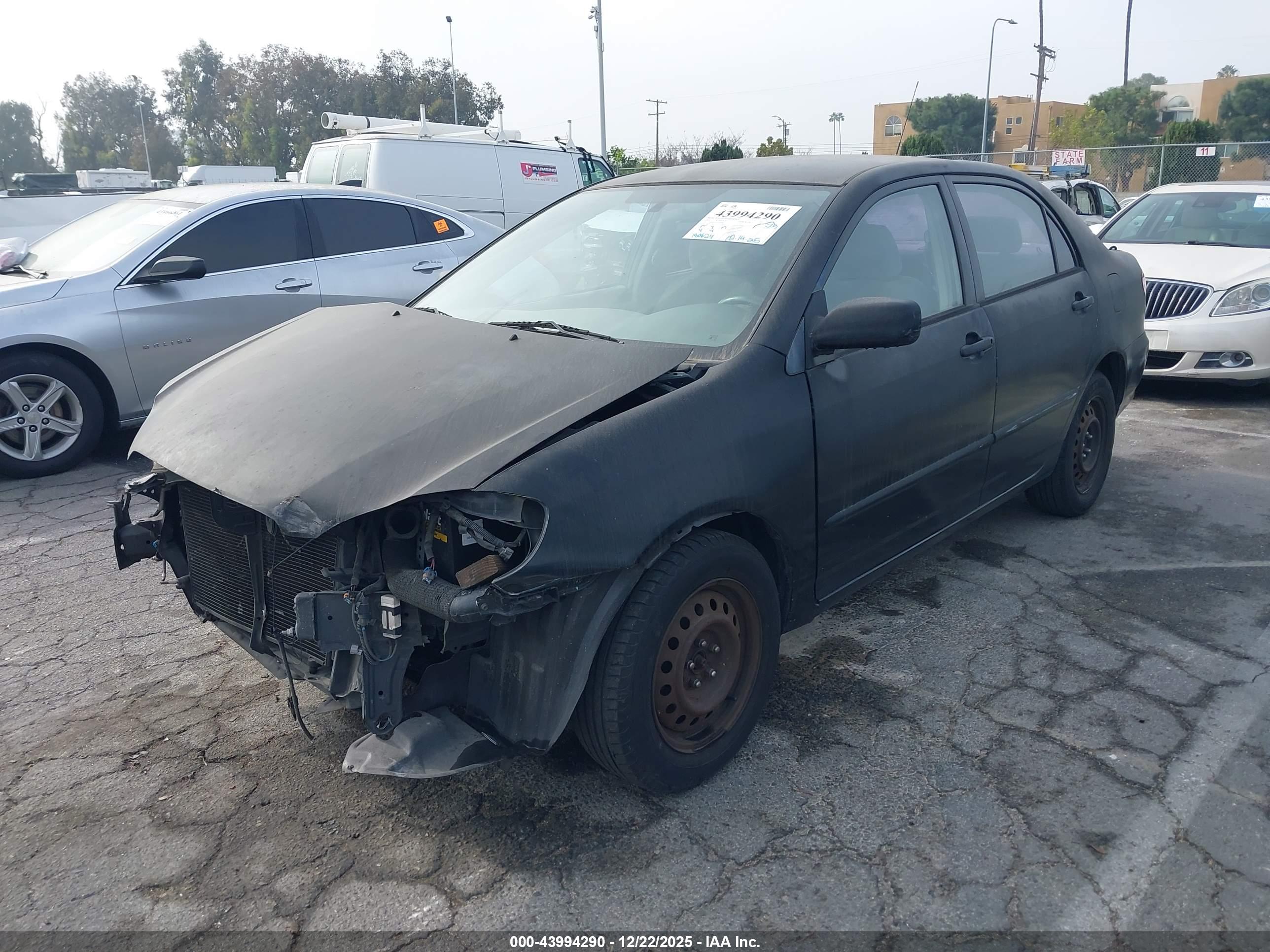 TOYOTA COROLLA image 2