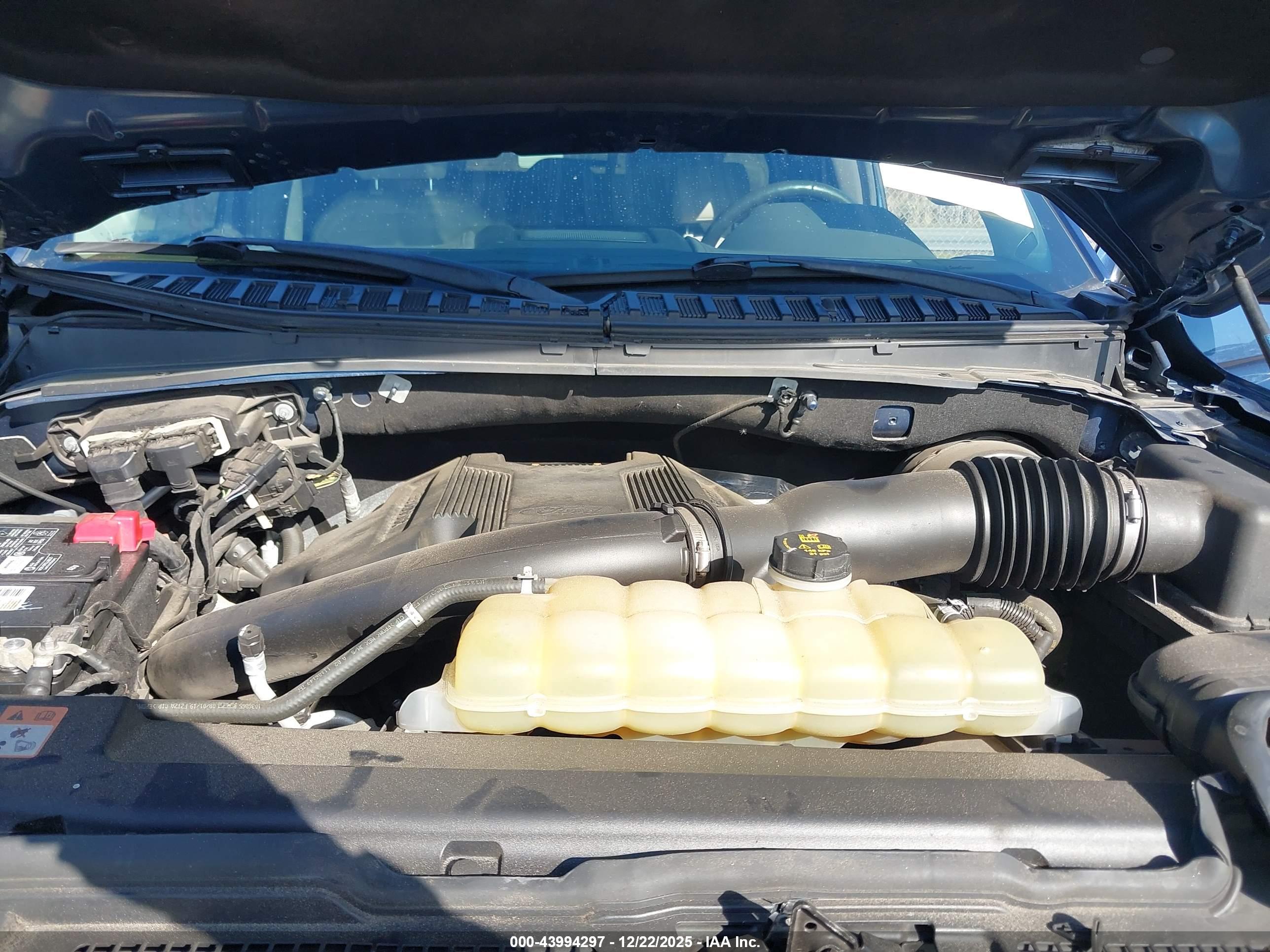 FORD EXPEDITION image 10