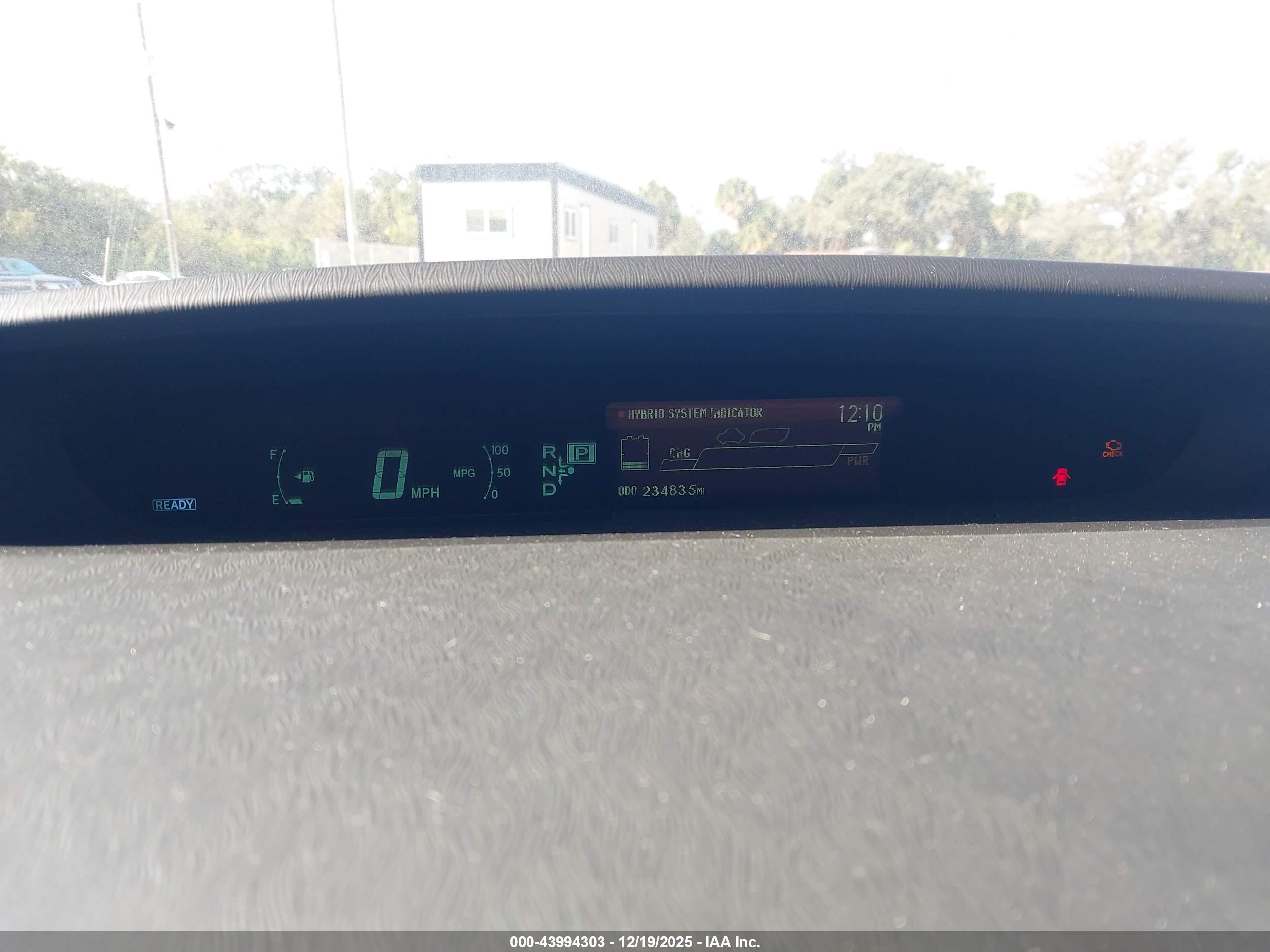 TOYOTA PRIUS image 7