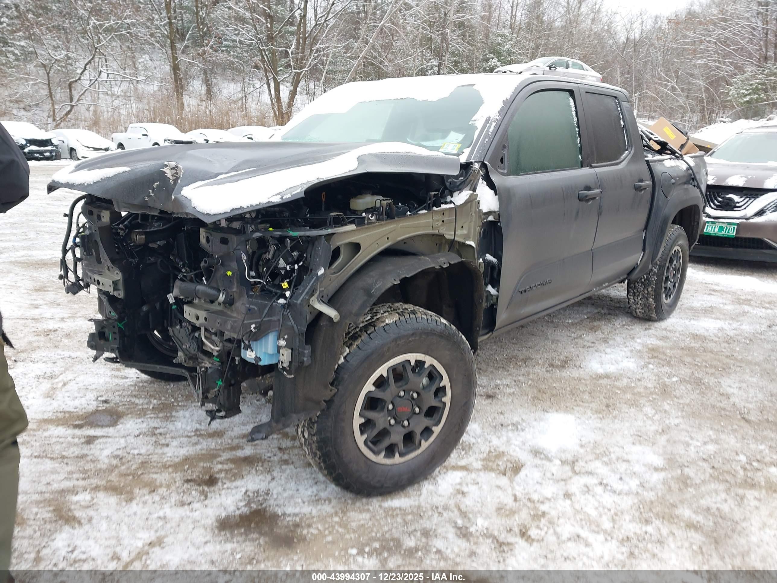 TOYOTA TACOMA image 2