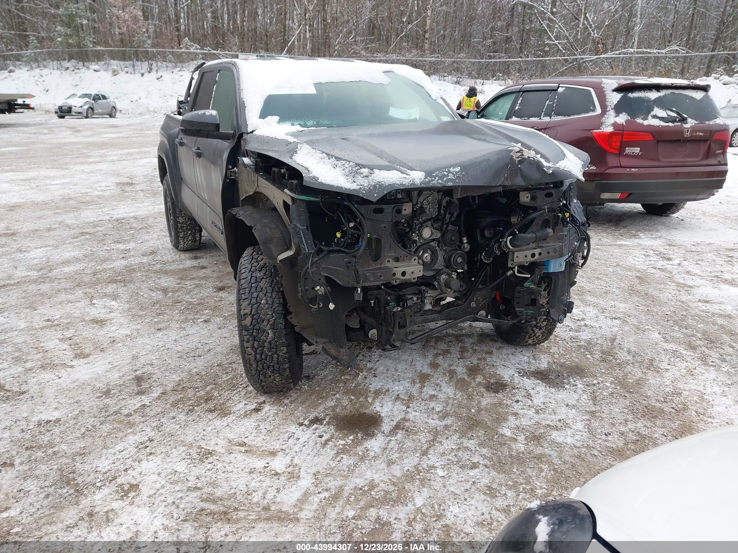 TOYOTA TACOMA image 6