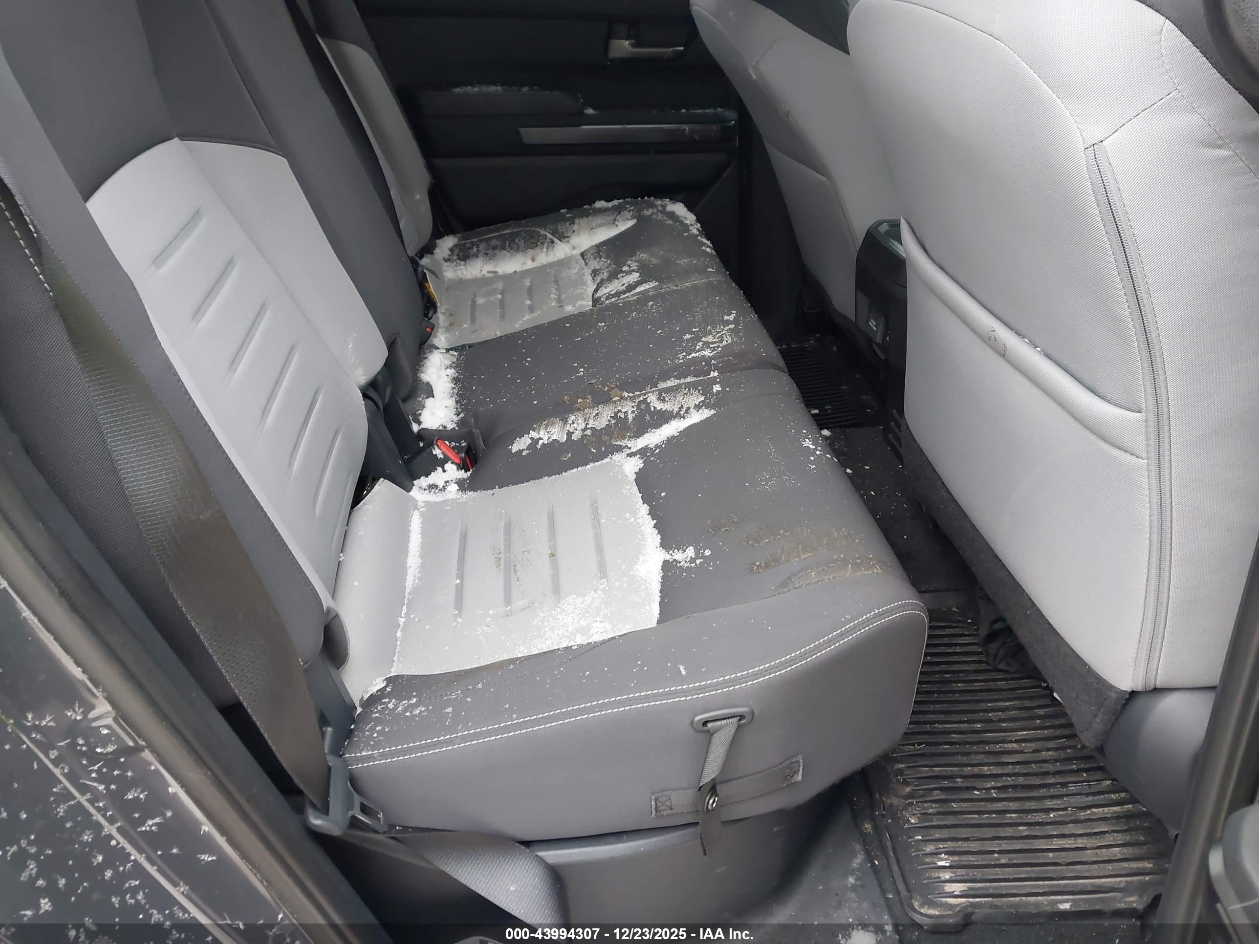 TOYOTA TACOMA image 8