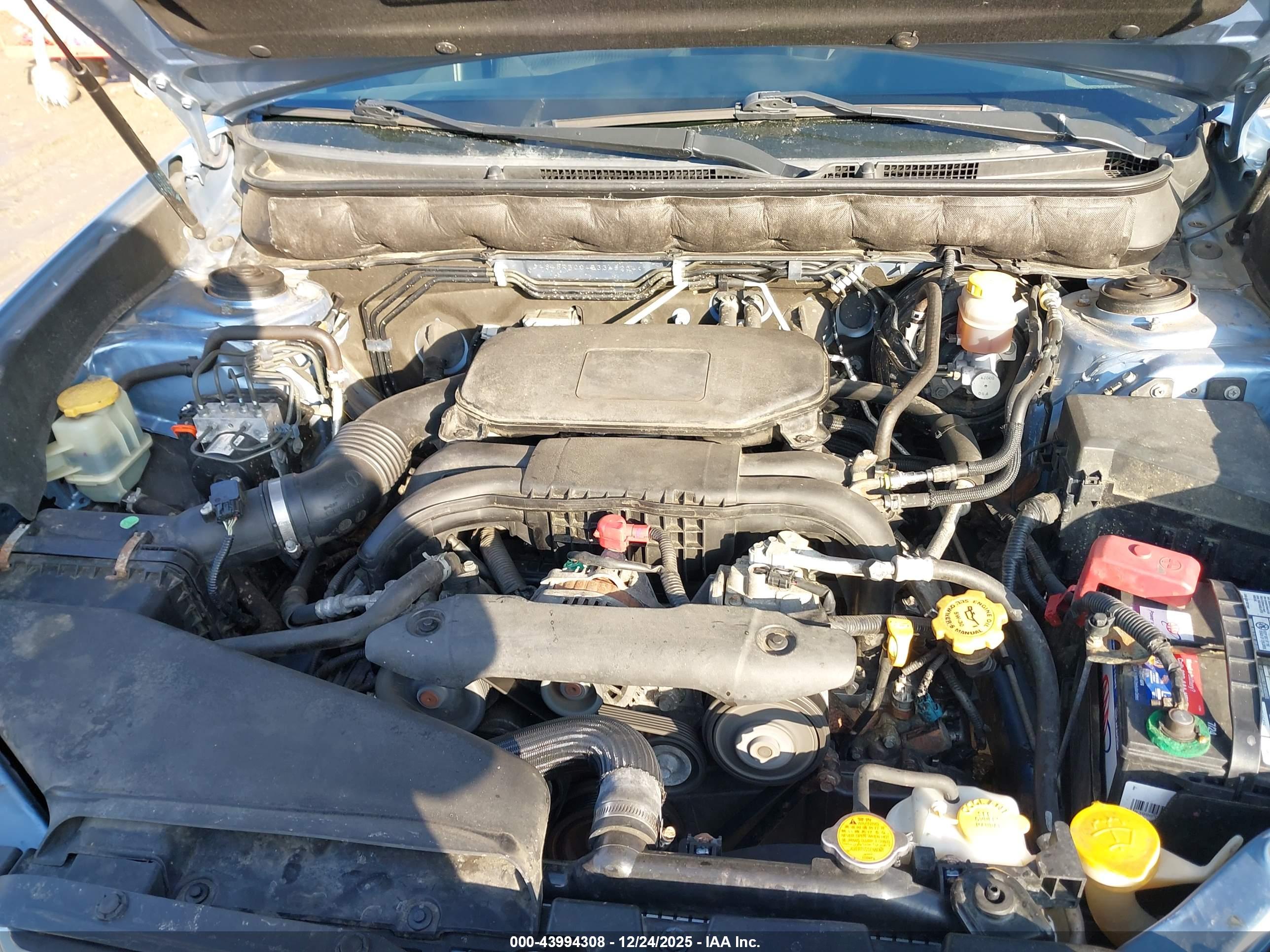 SUBARU OUTBACK image 10