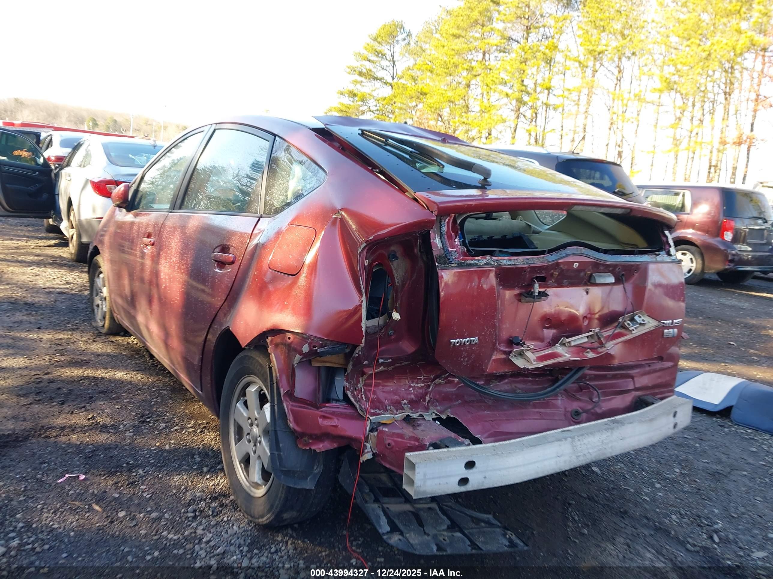 TOYOTA PRIUS image 3